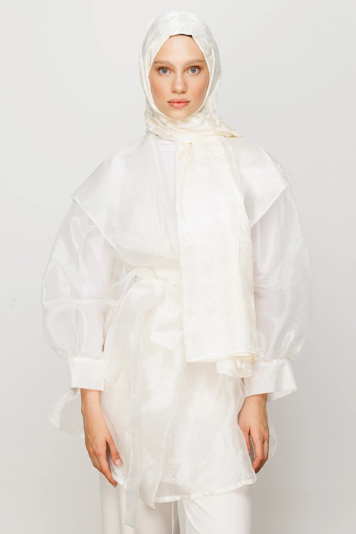 Kazayağı Desen Parlak Jakar Şal