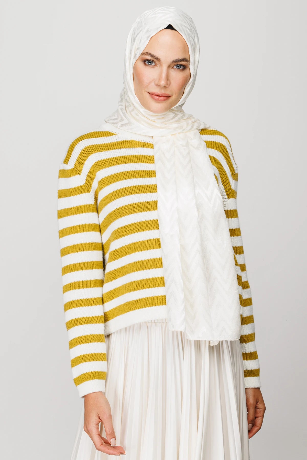 Zikzak Desen Parlak Jakar Şal