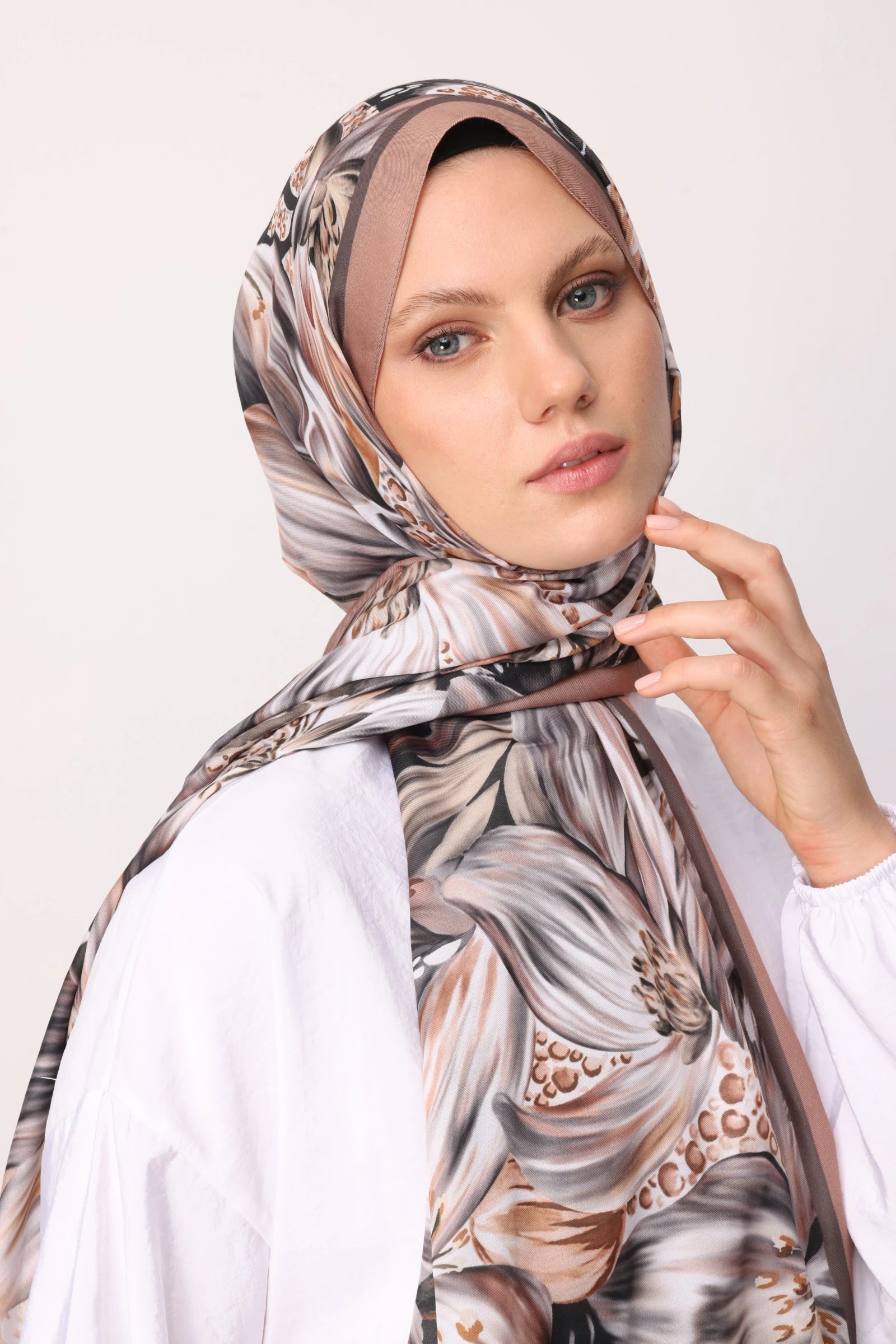 Larin Desen Pamuk Şal