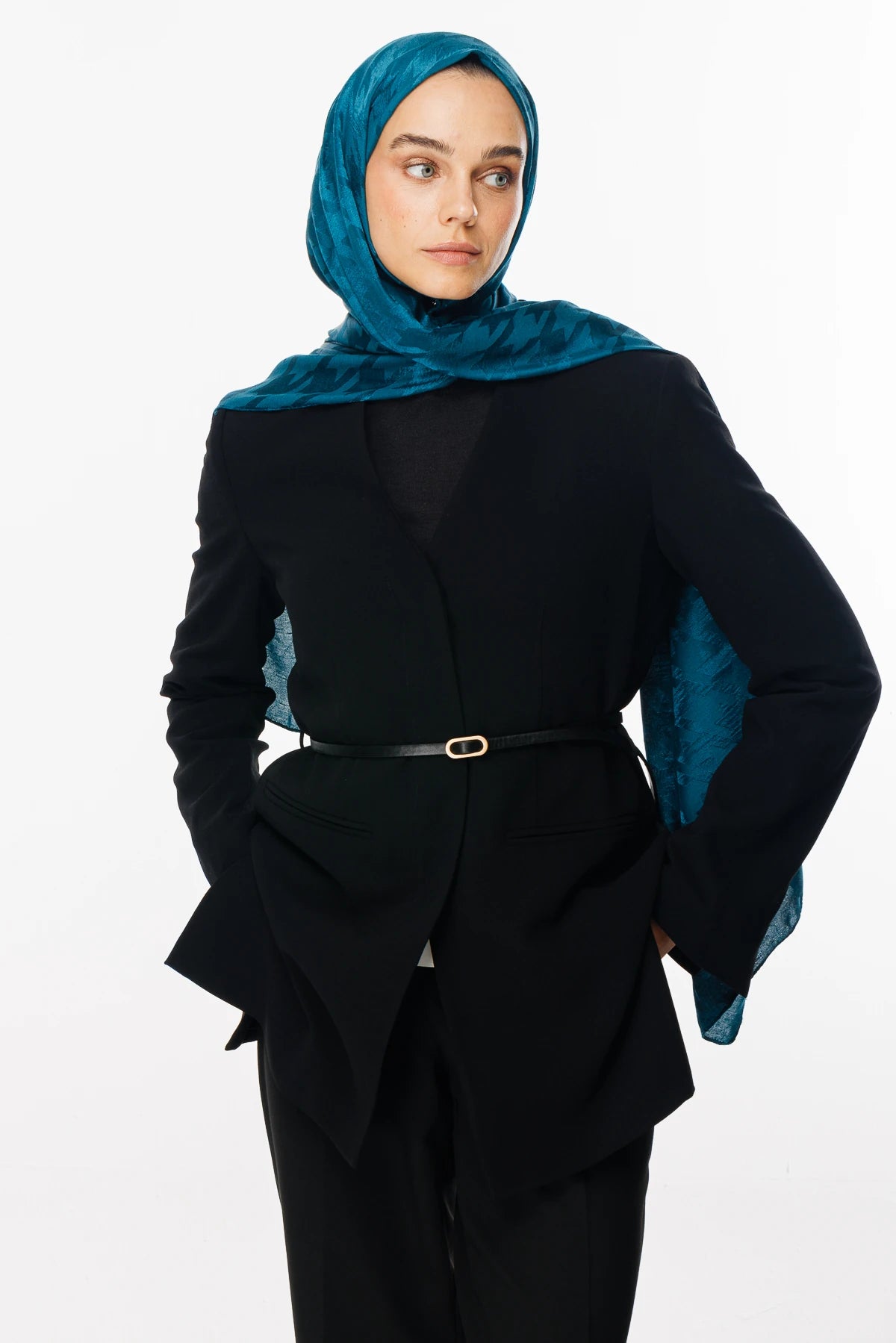 Kazayağı Desen Parlak Jakar Şal