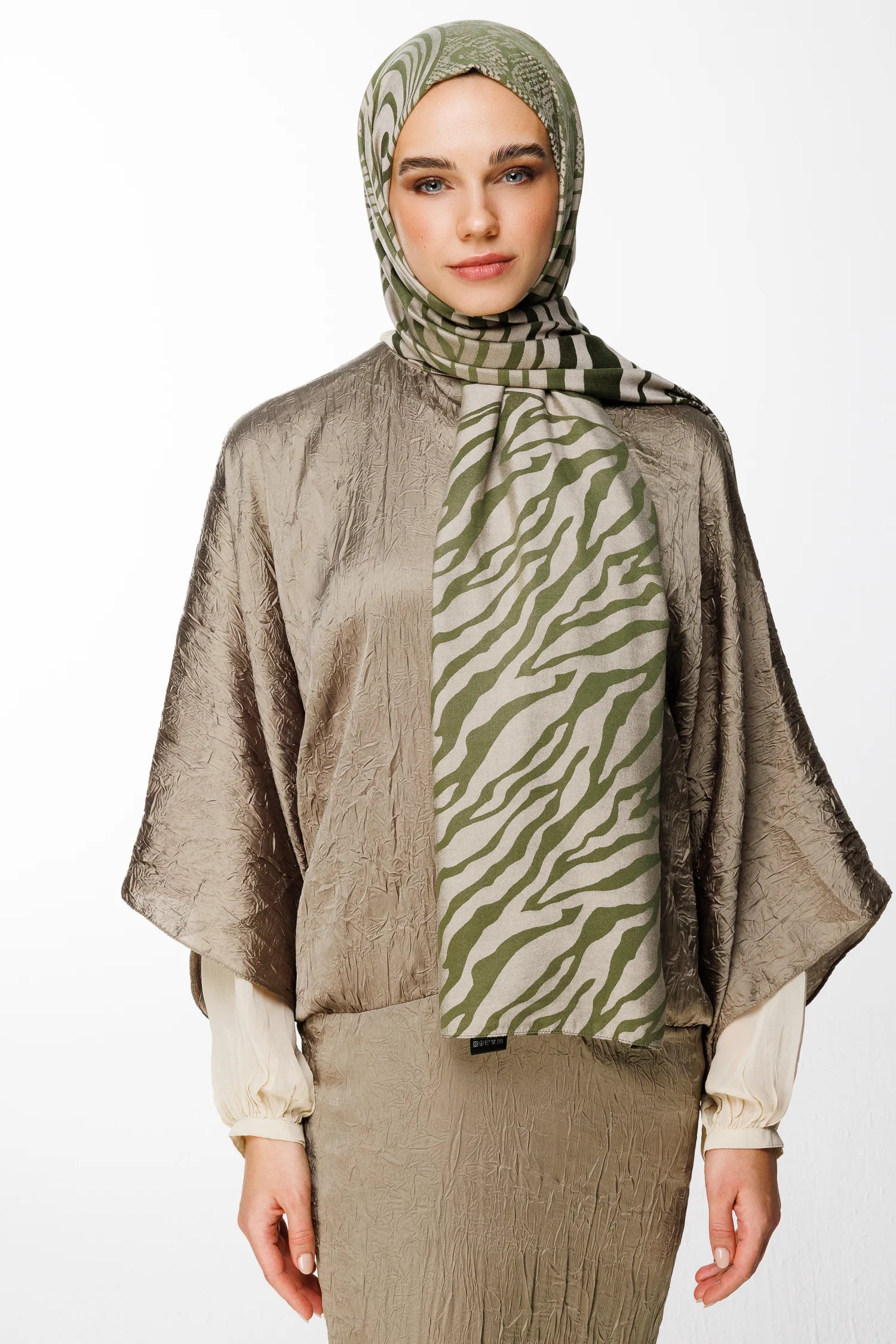 Riad Desen Çift Taraflı Şal