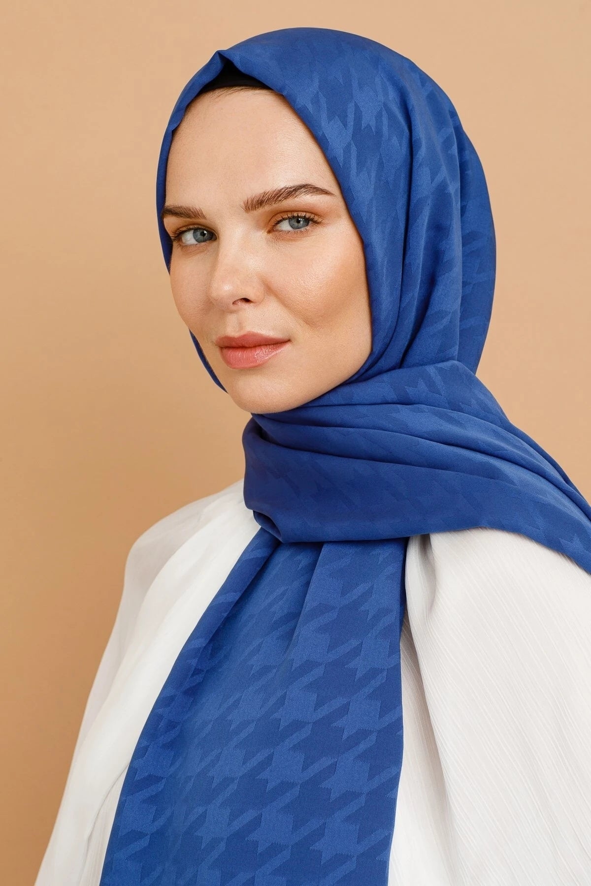 Kazayağı Desen İpeksi Jakar Şal