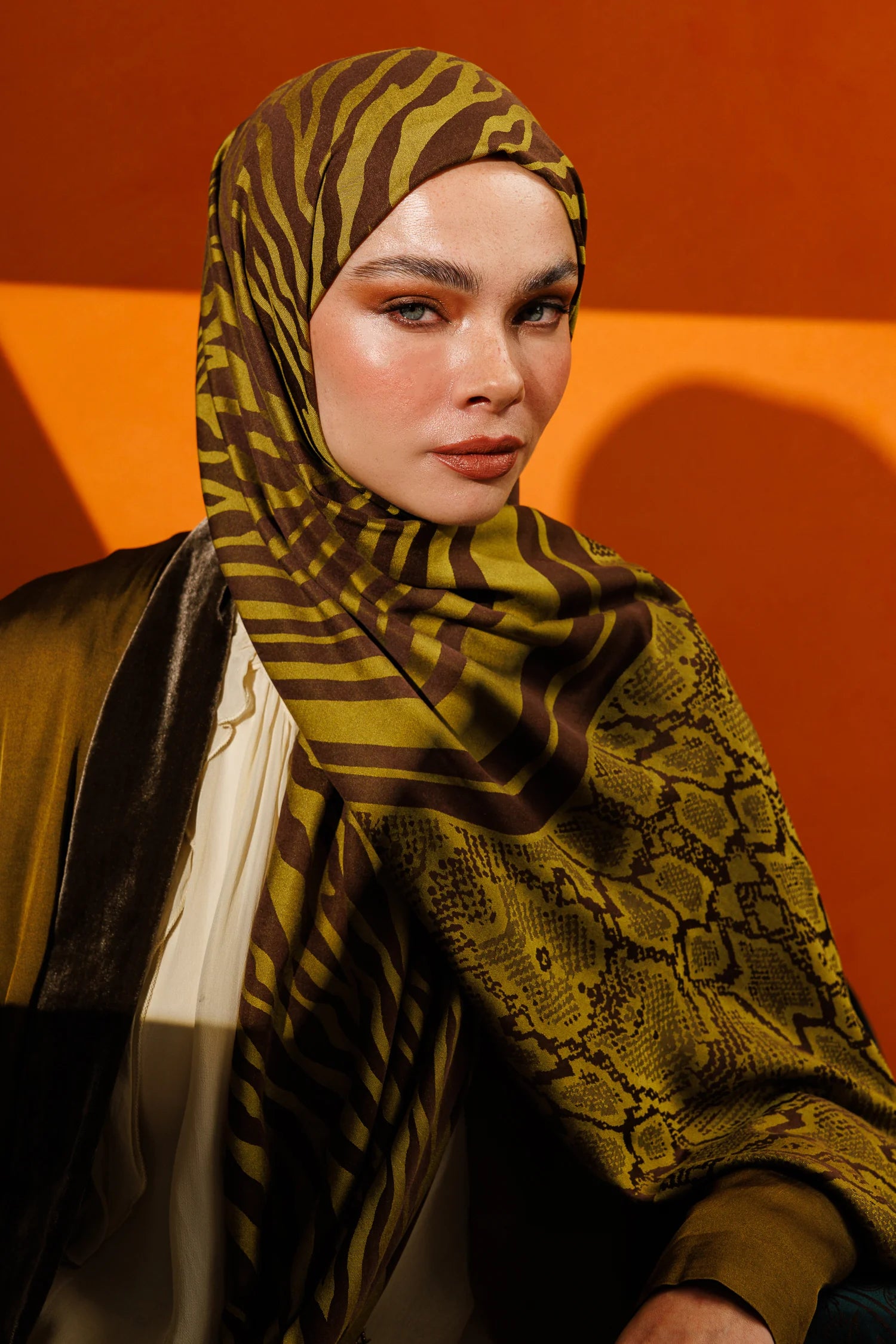 Riad Desen Çift Taraflı Şal