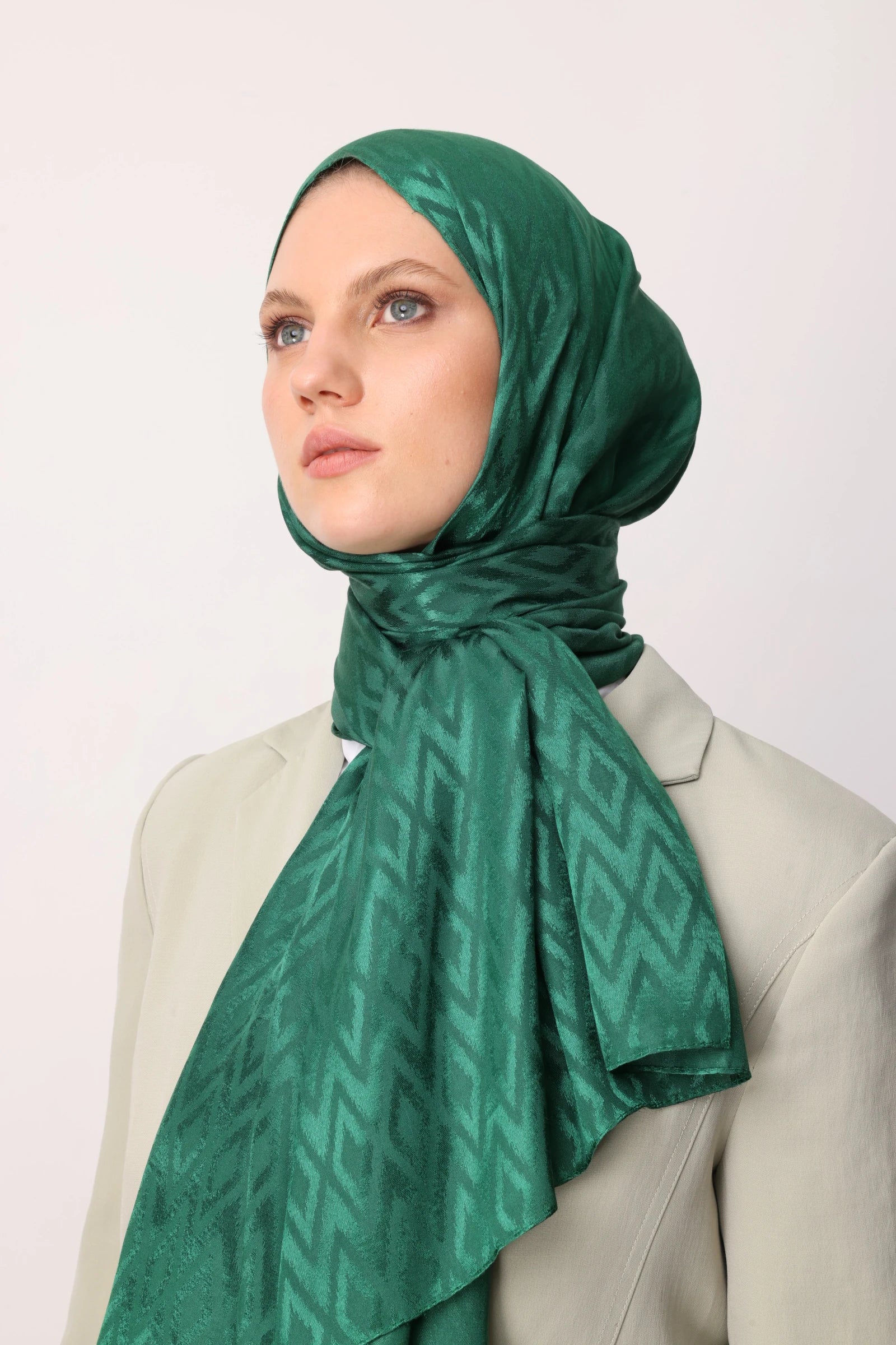 Karo Desen Parlak Jakar Şal