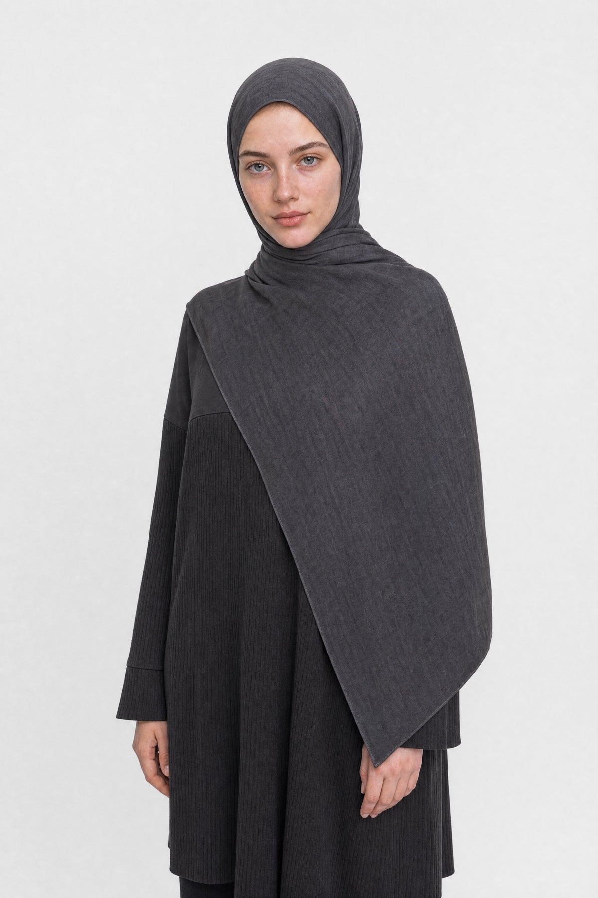 Atelier Modal Şal - Füme