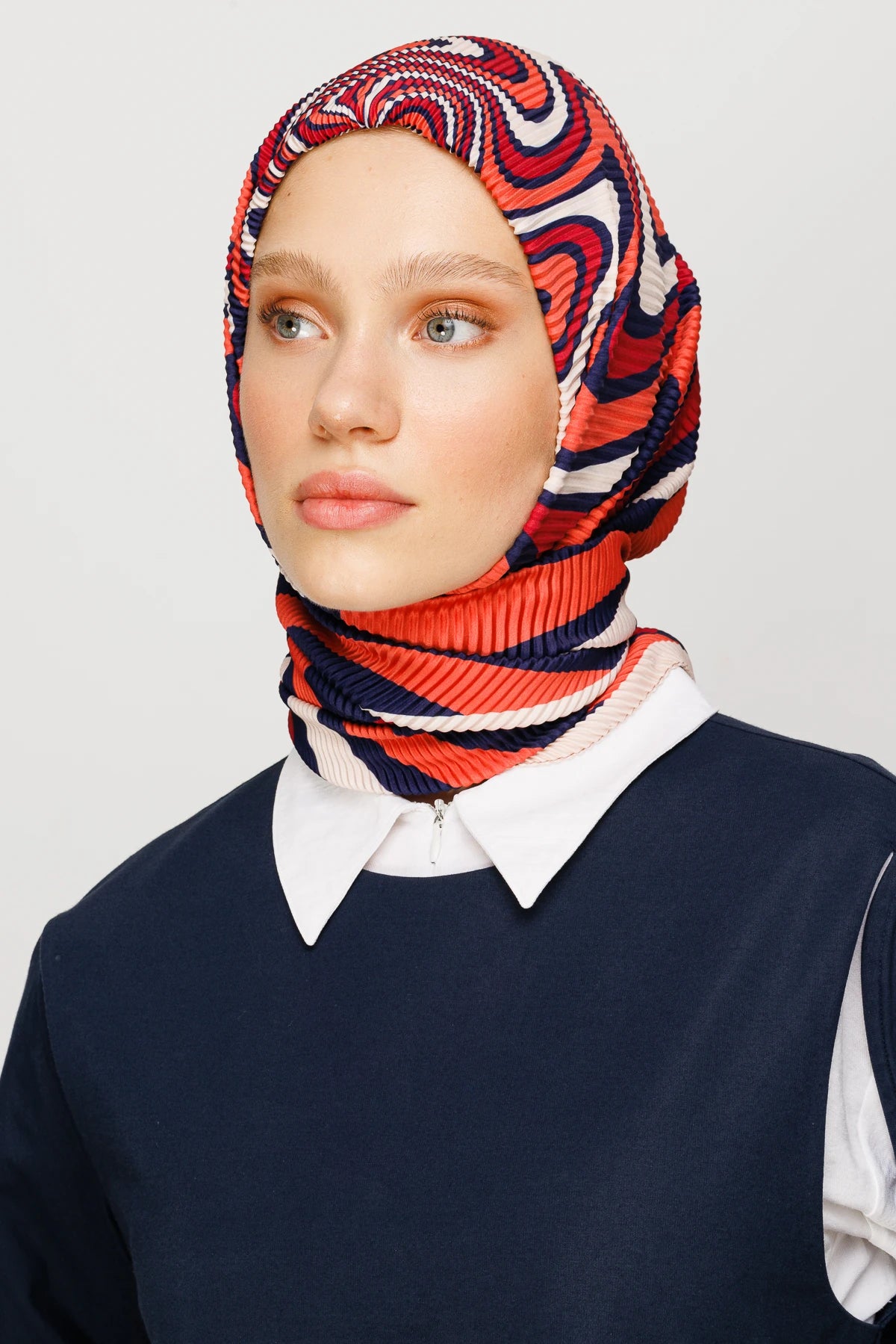 Mira Desen Pilise Eşarp