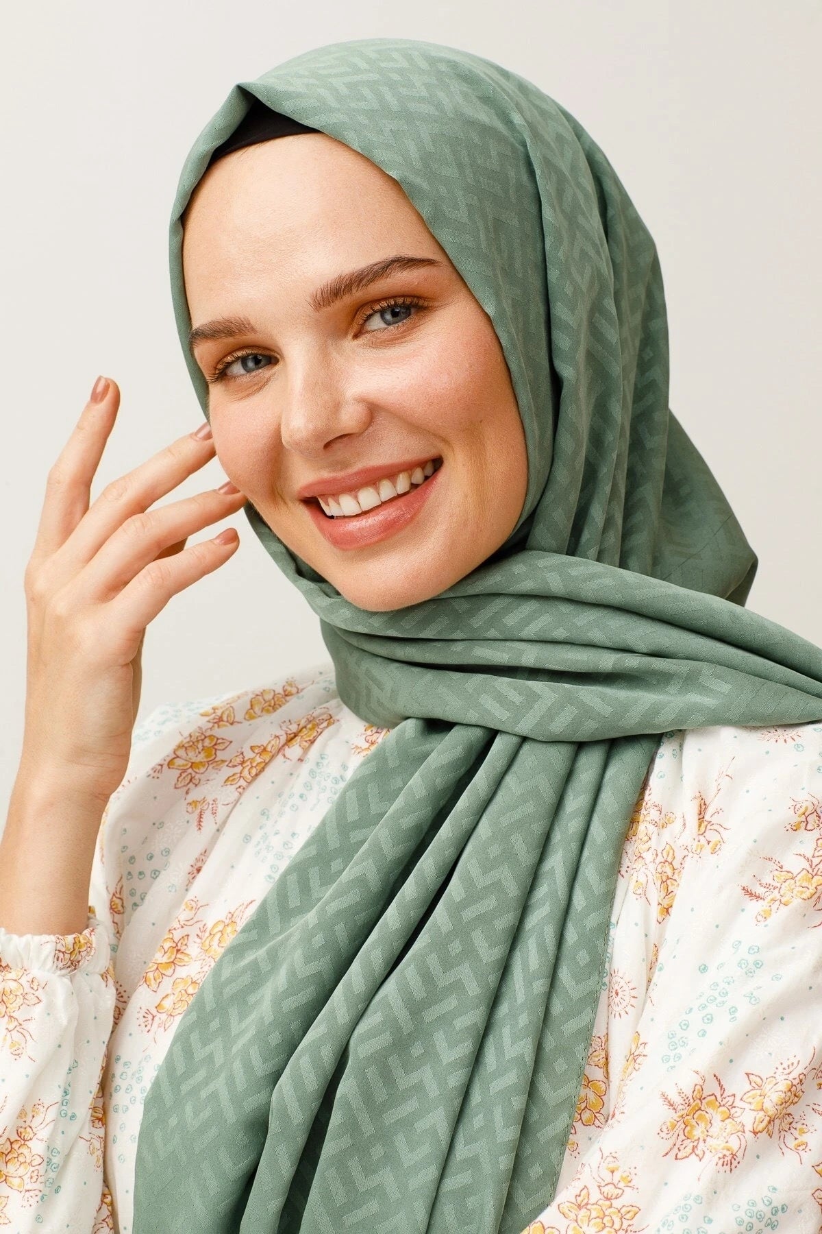 Z Desen İpeksi Jakar Şal