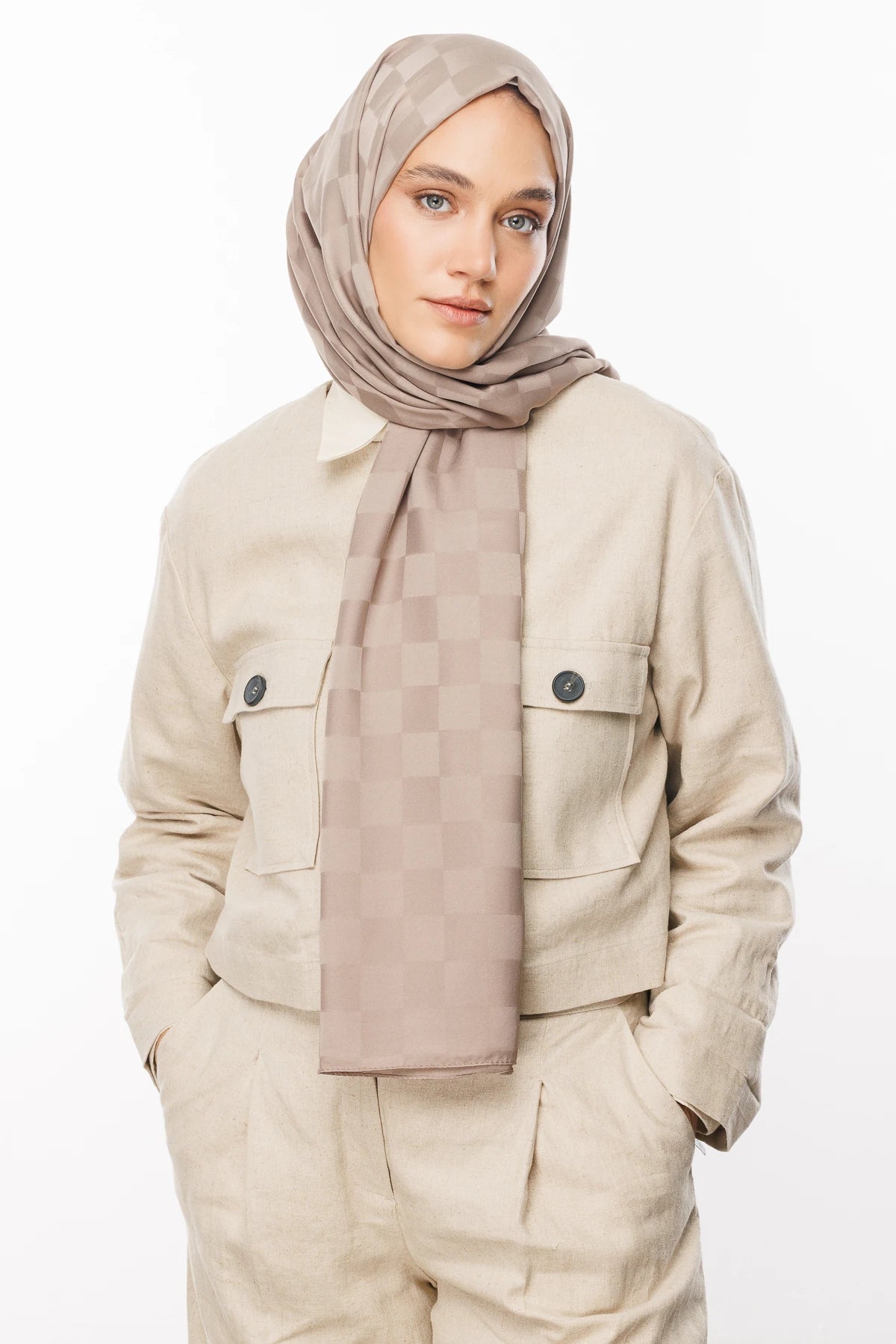 Dama Desen İpeksi Jakar Şal