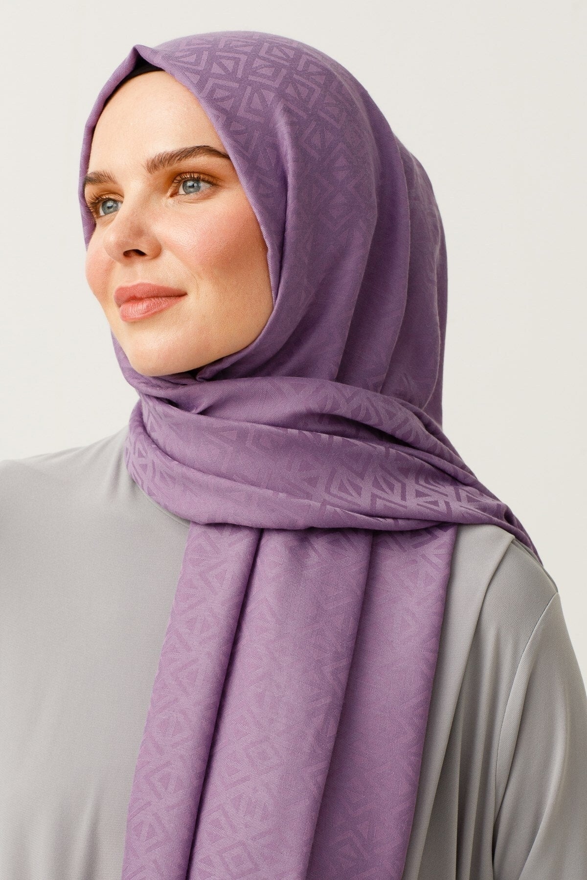 Üçgen Desen Pamuk Jakar Şal