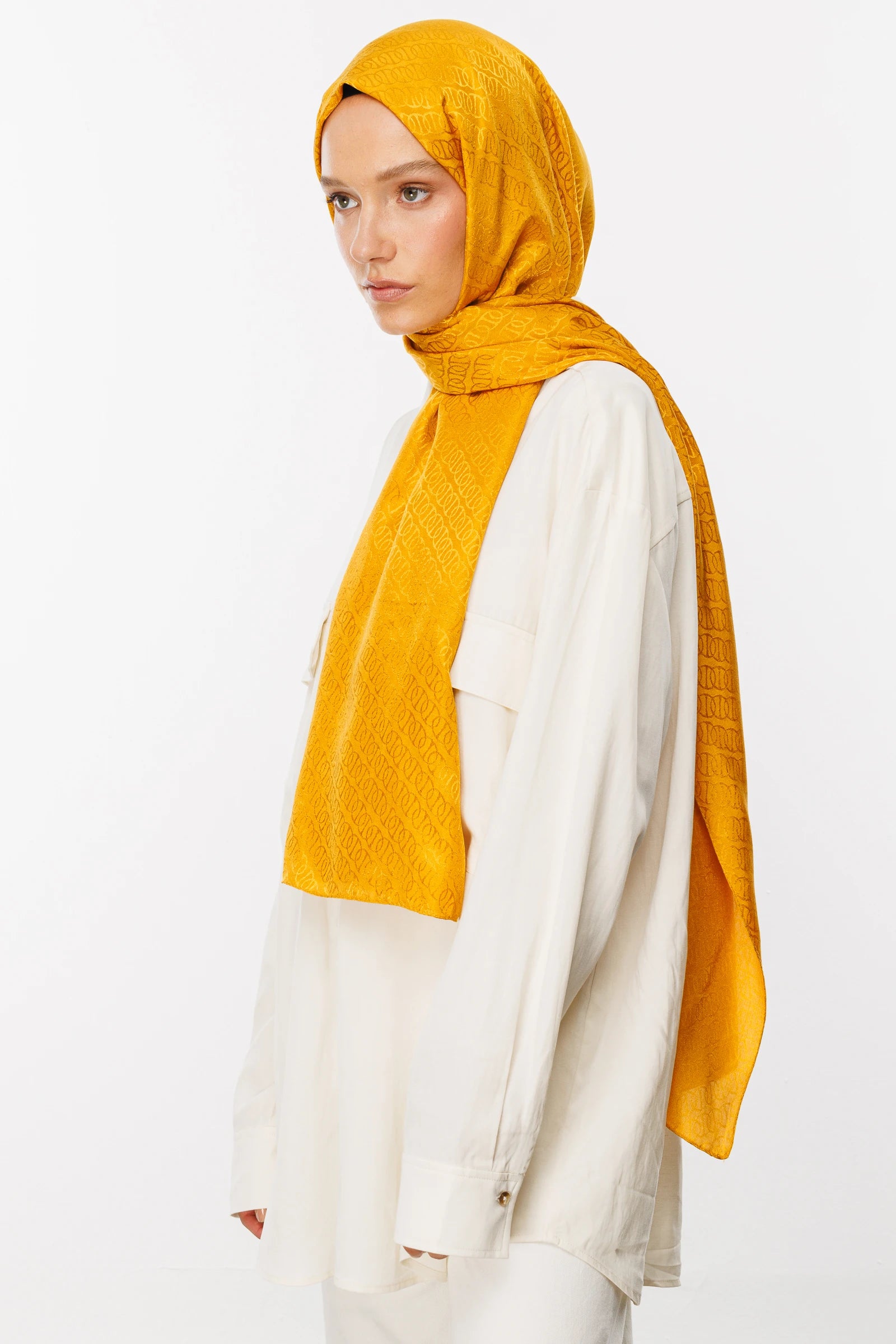 Forever Desen Parlak Jakar Şal