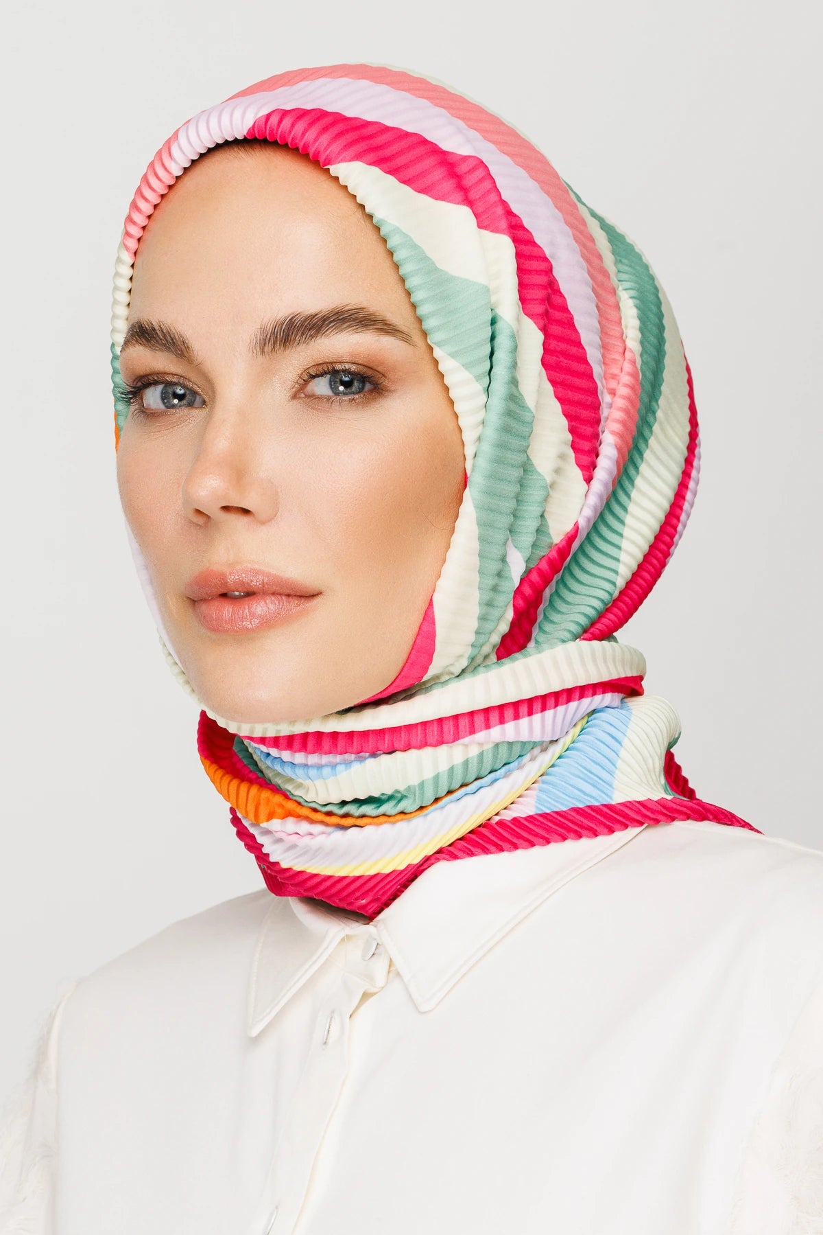 Akra Desen Pilise Eşarp