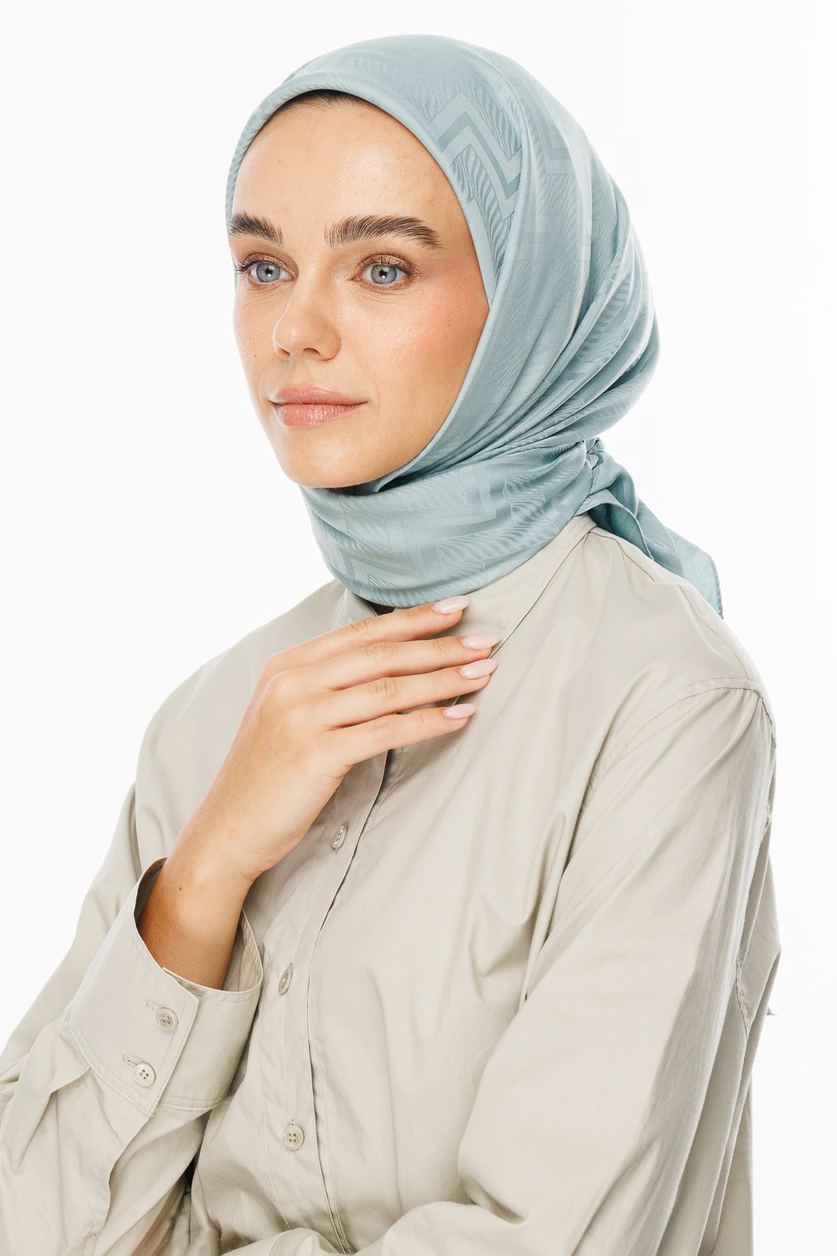 Viora Desen İpeksi Jakar Eşarp