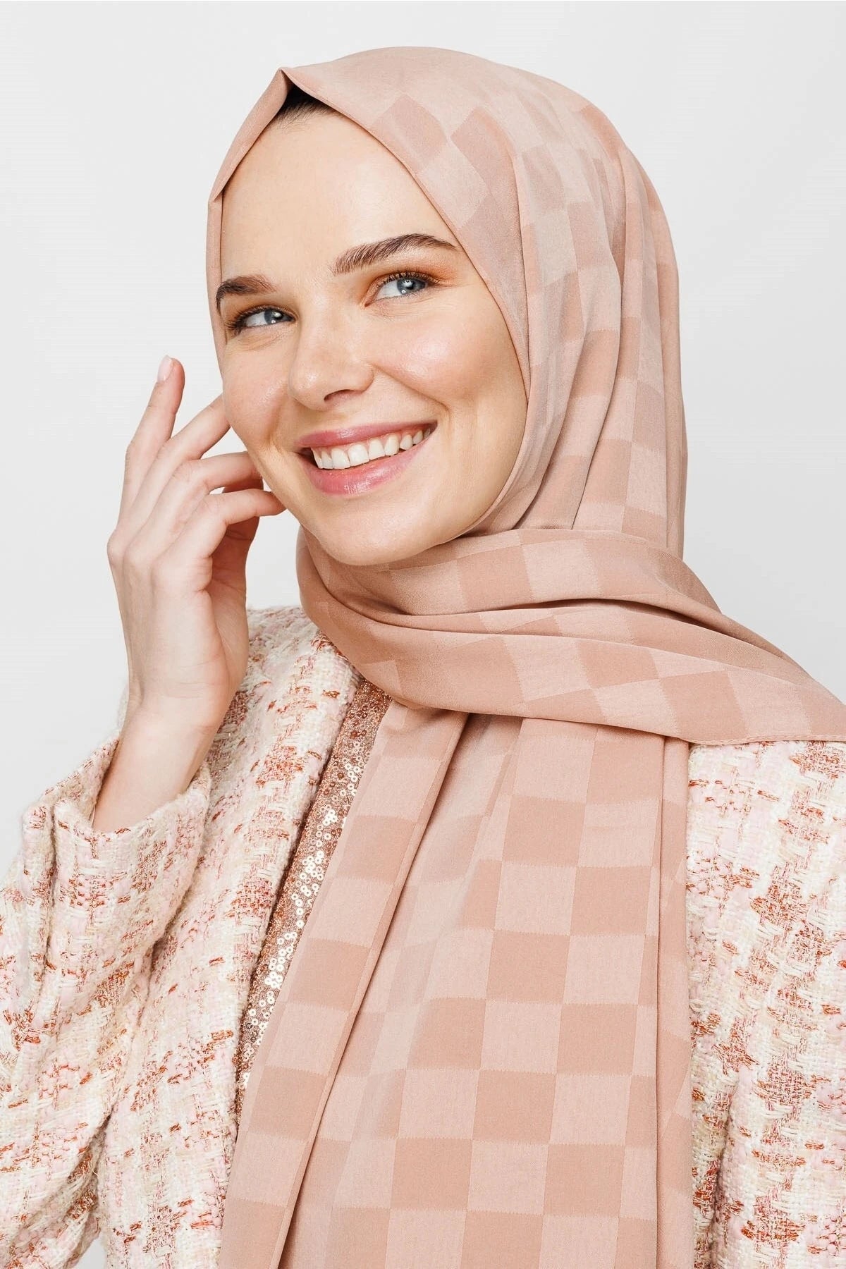 Dama Desen İpeksi Jakar Şal