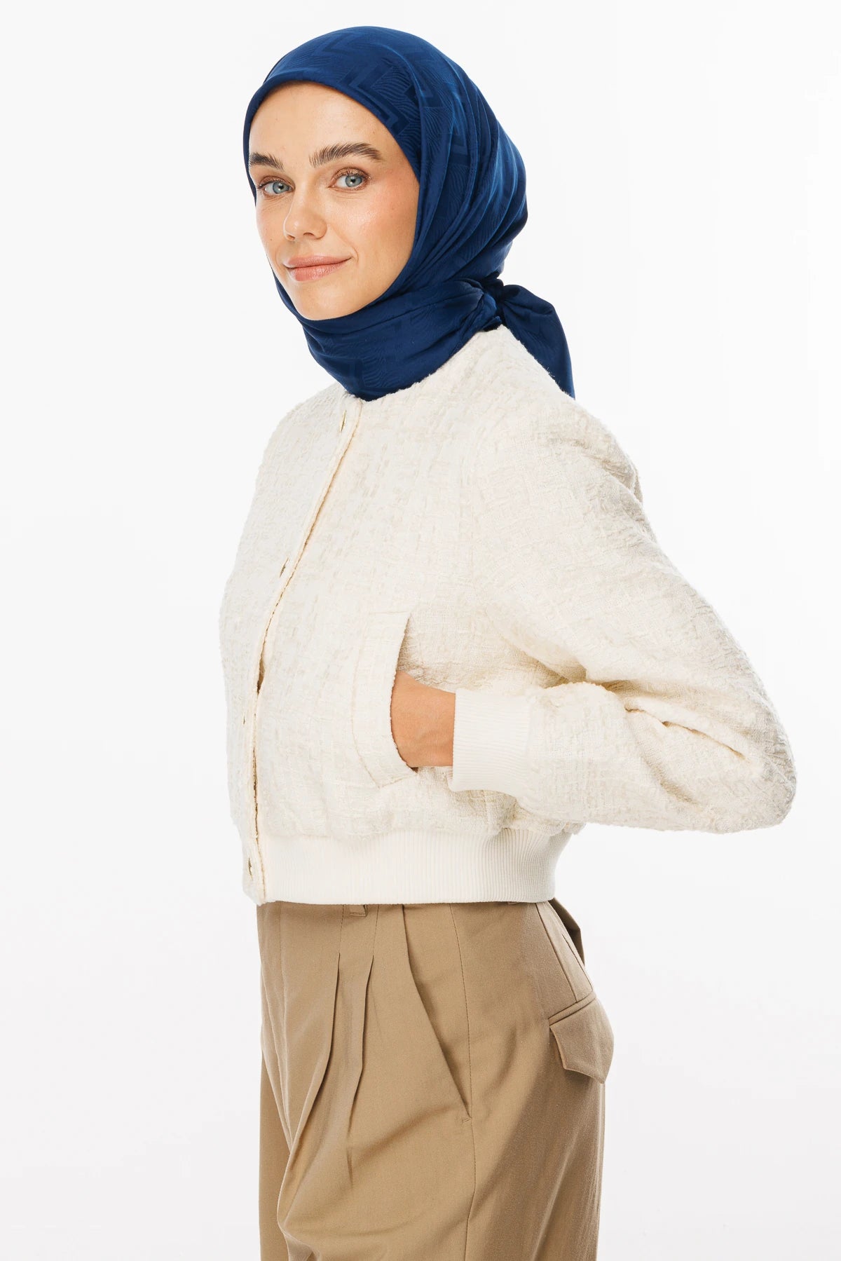 Viora Desen İpeksi Jakar Eşarp