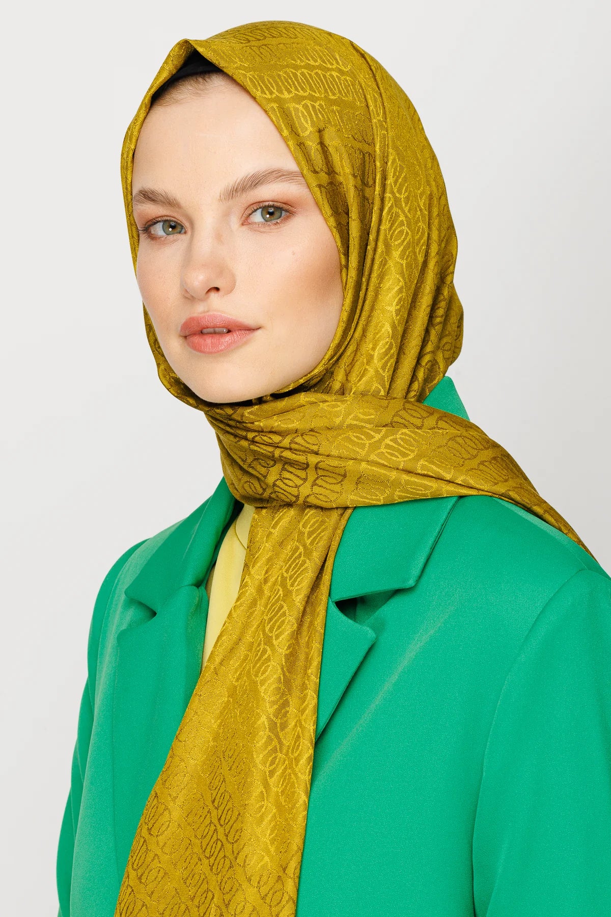 Forever Desen Parlak Jakar Şal