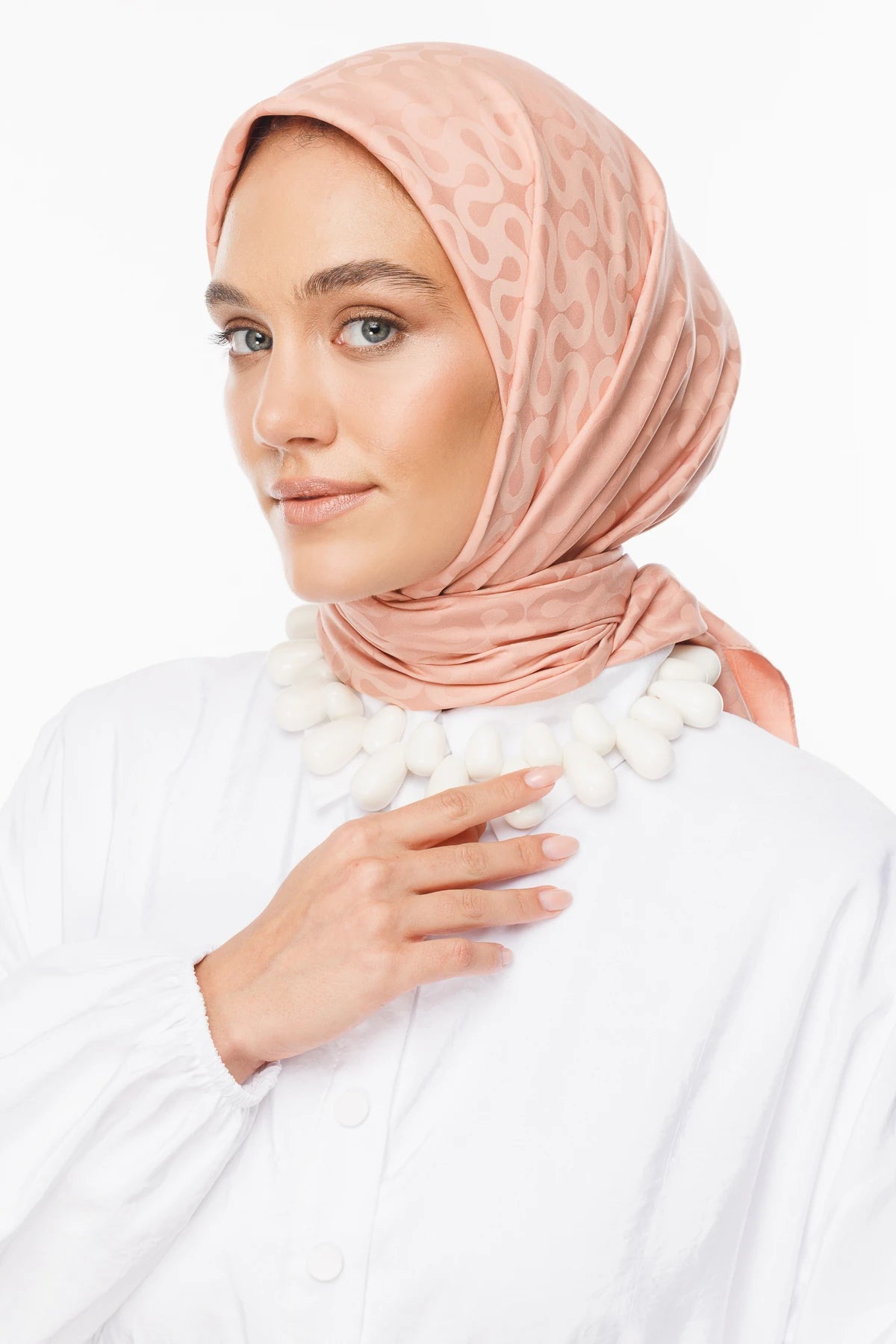 Moon Desen İpeksi Jakar Eşarp