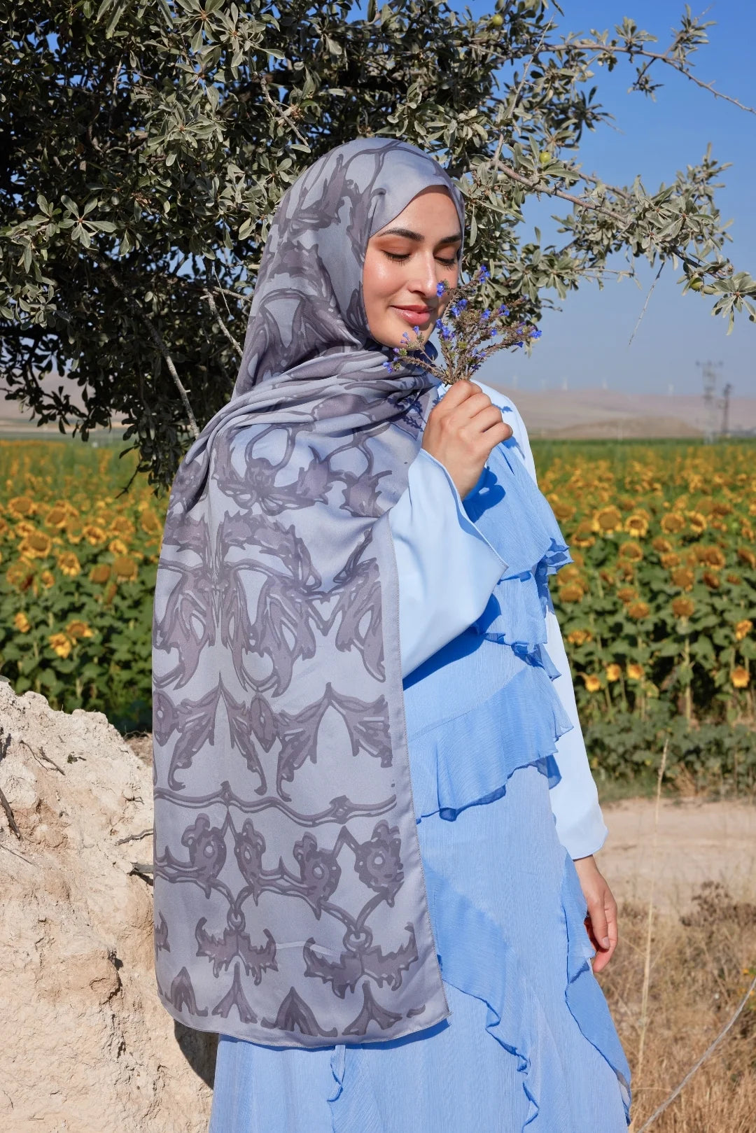 Yaren Desen Sakura İpek Şal