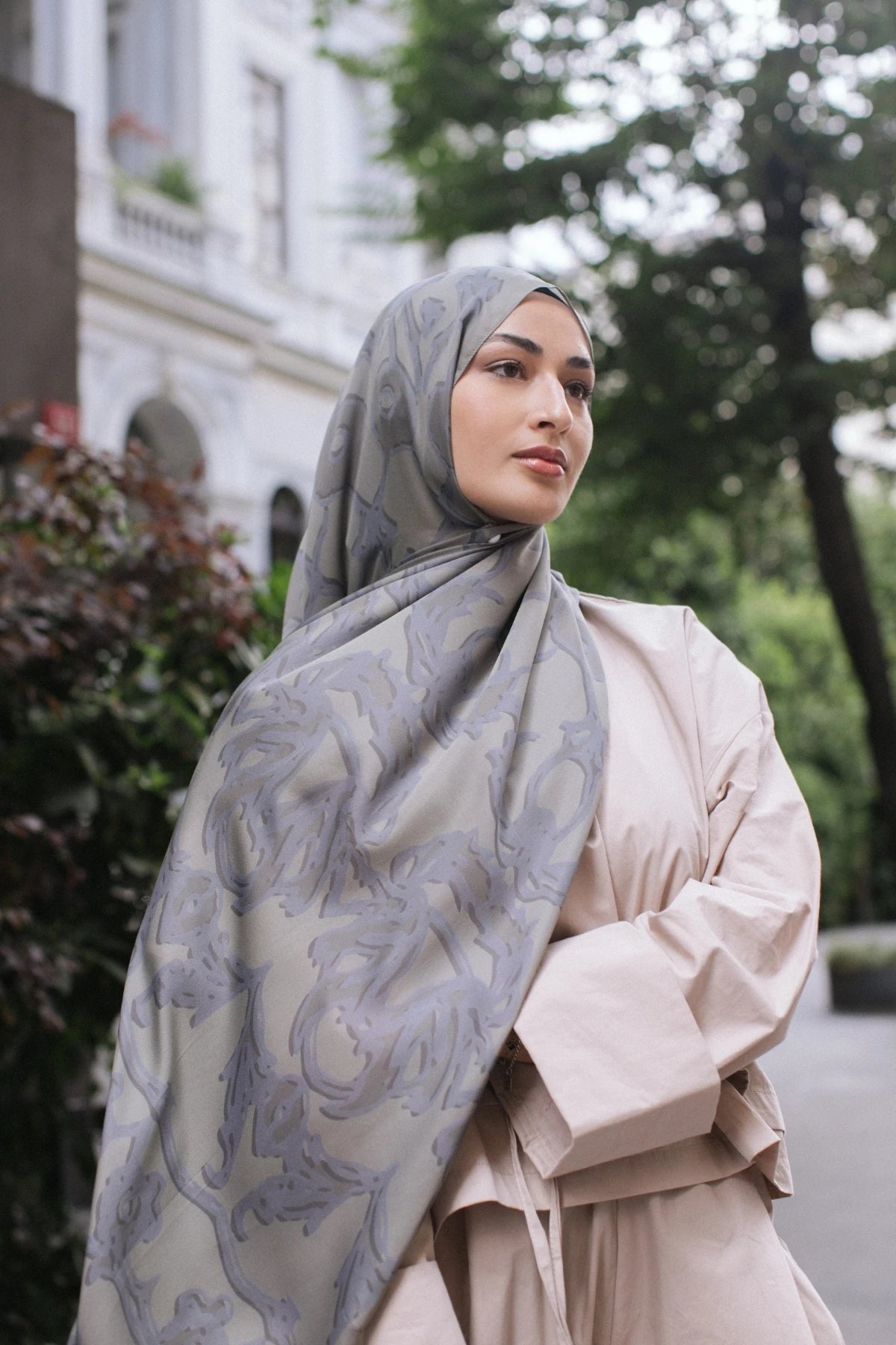 Yaren Desen Sakura İpek Şal