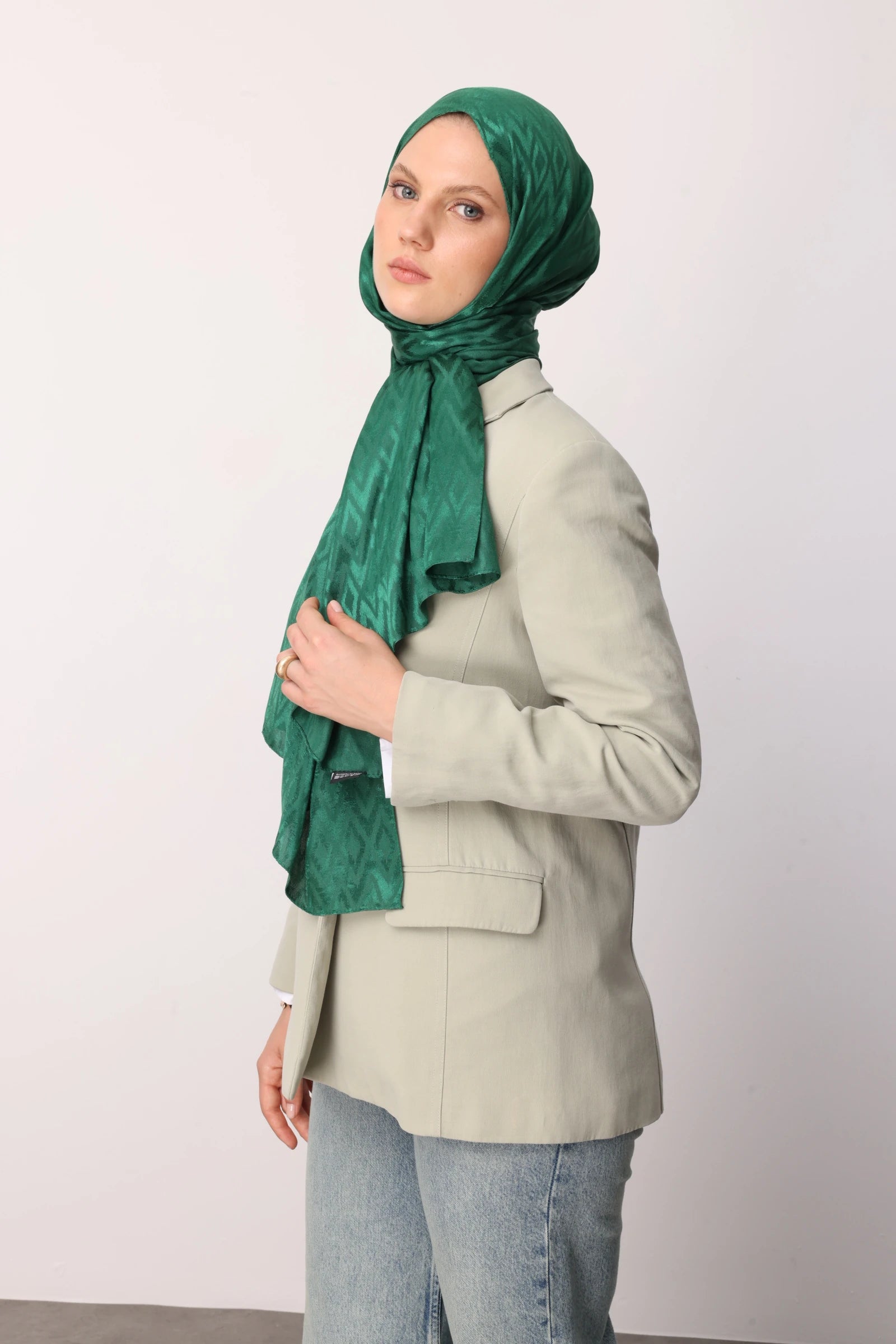 Karo Desen Parlak Jakar Şal