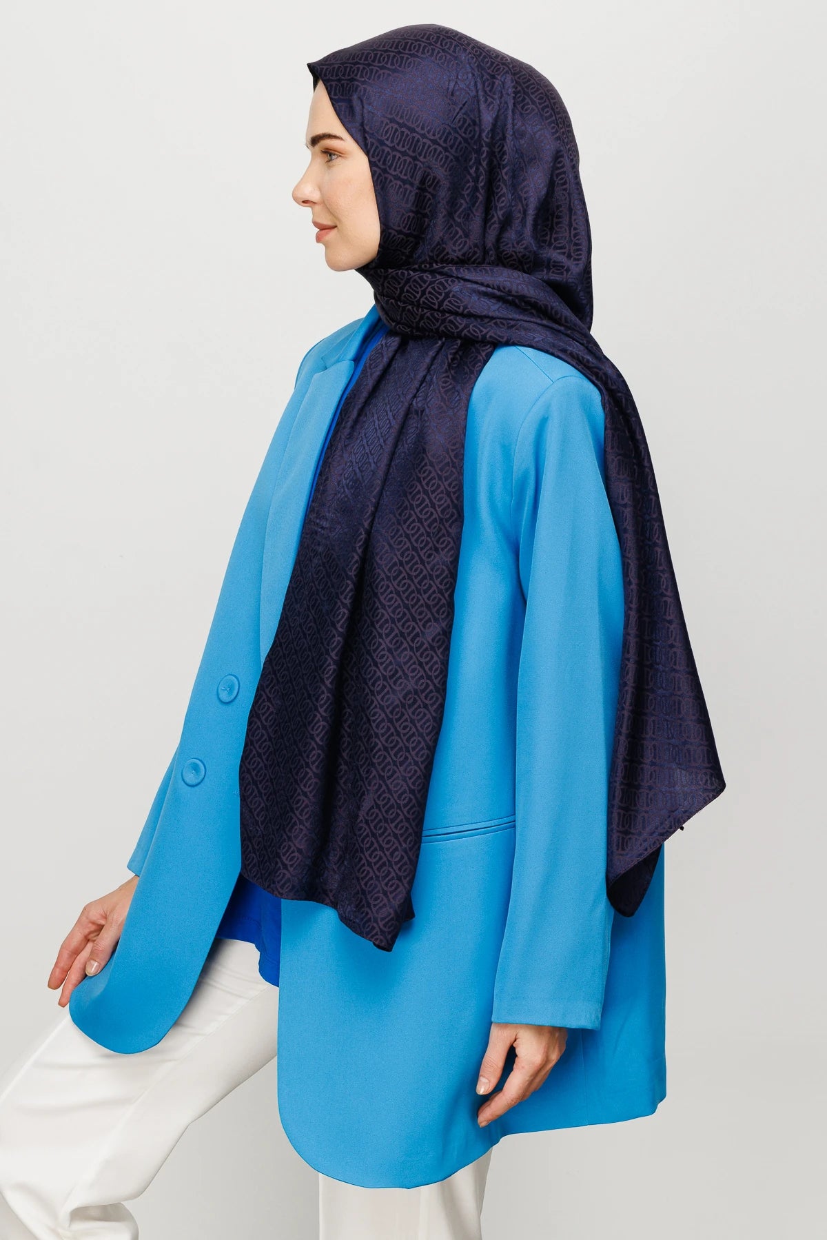 Forever Desen Parlak Jakar Şal