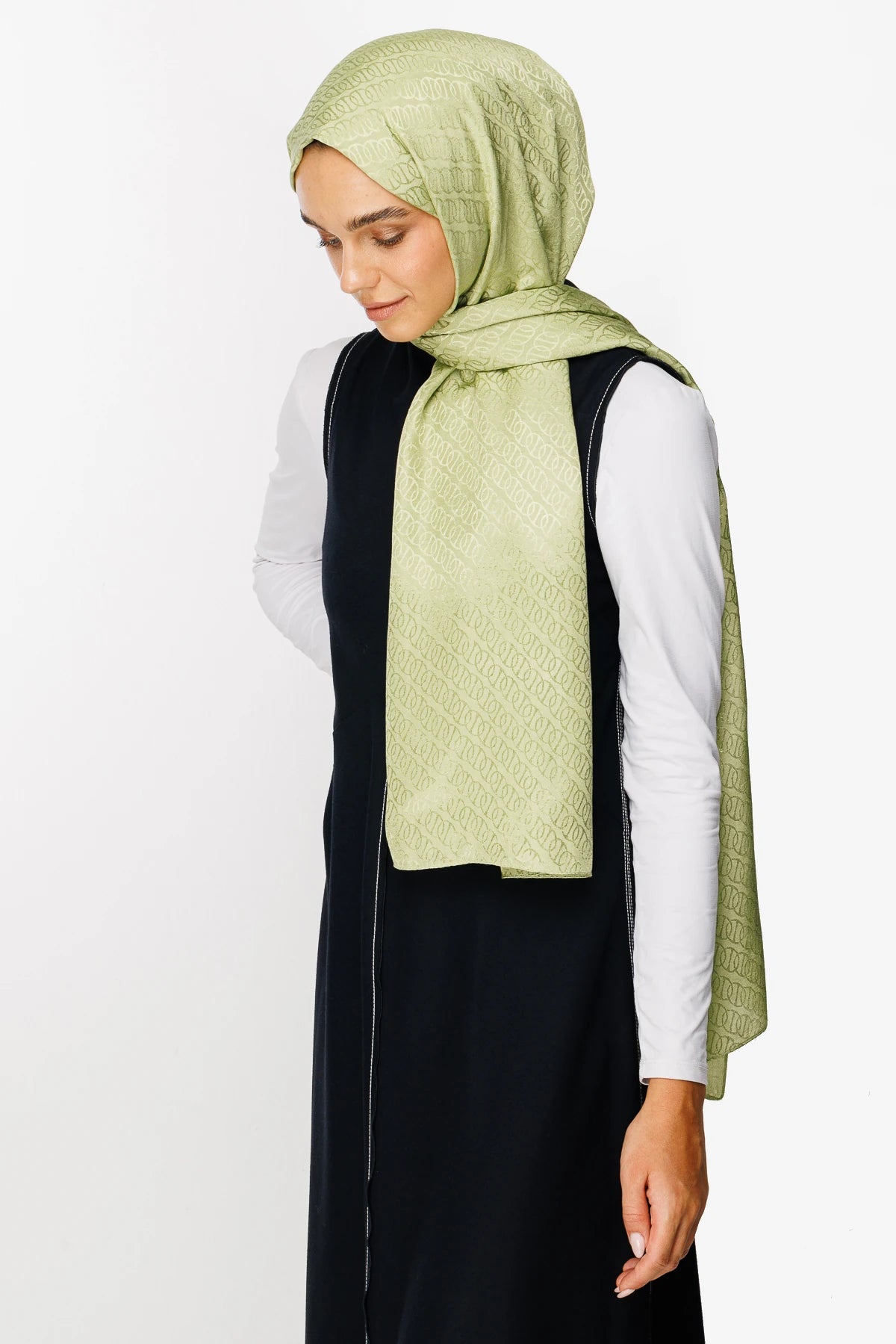 Forever Desen Parlak Jakar Şal