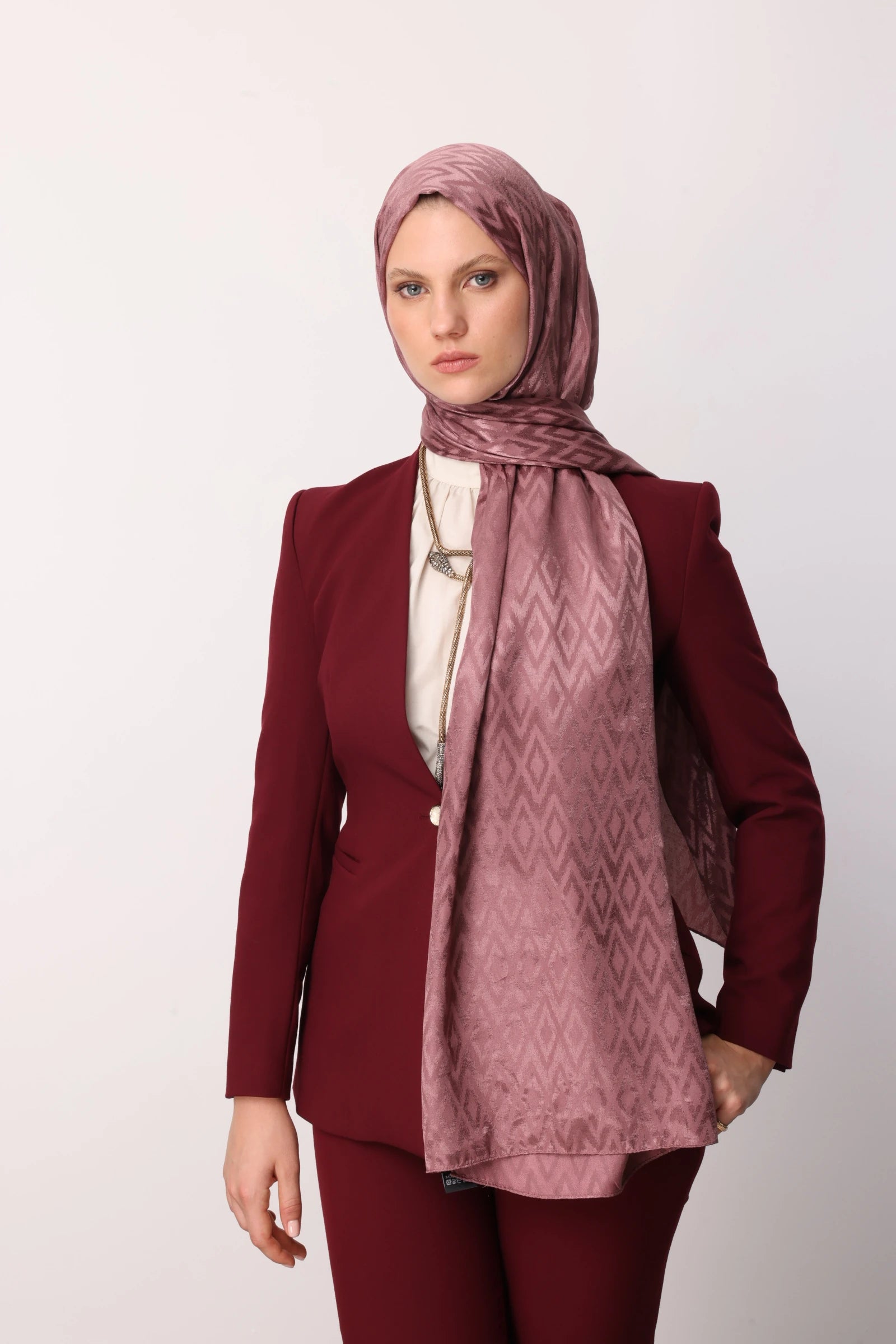 Karo Desen Parlak Jakar Şal