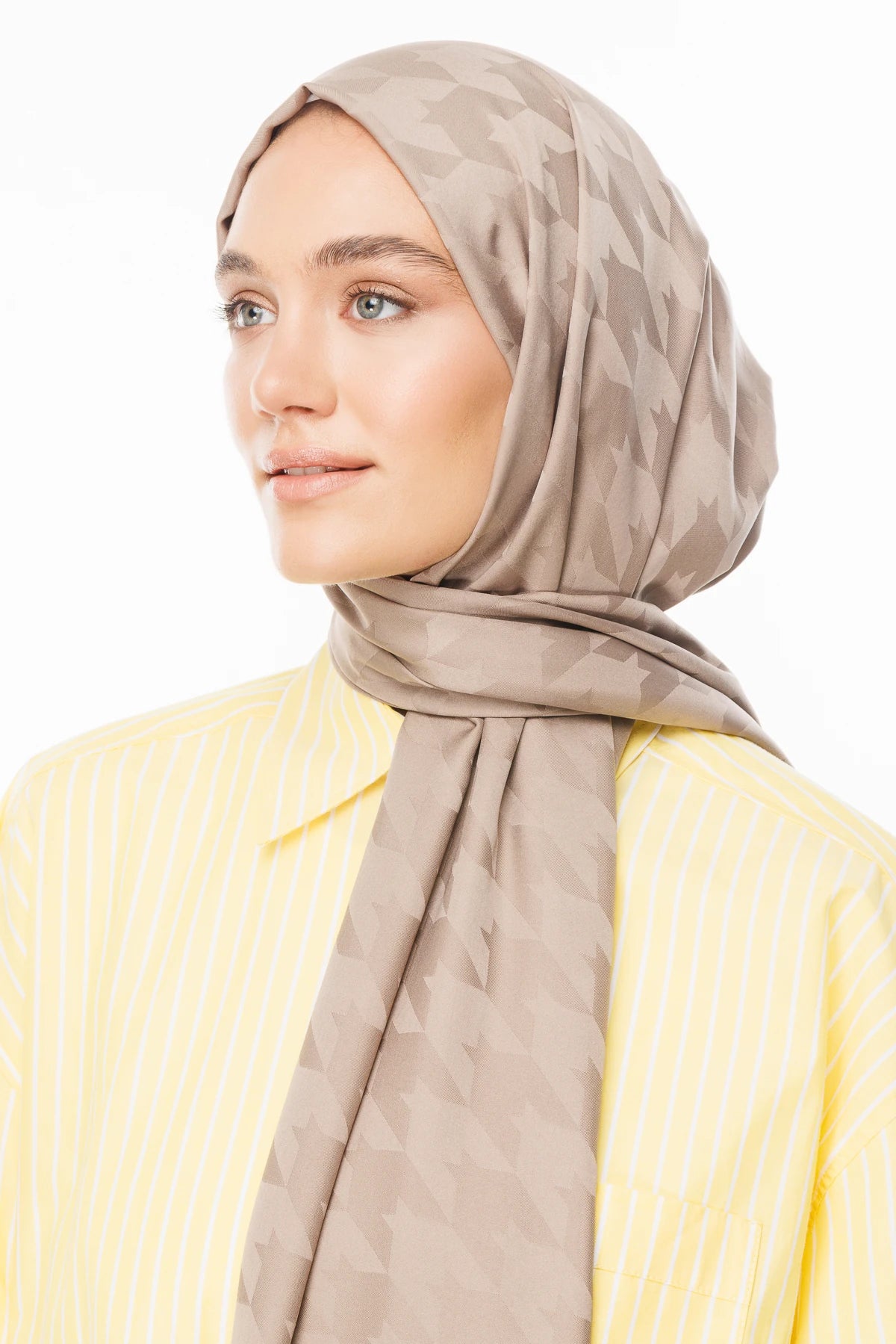 Kazayağı Desen İpeksi Jakar Şal