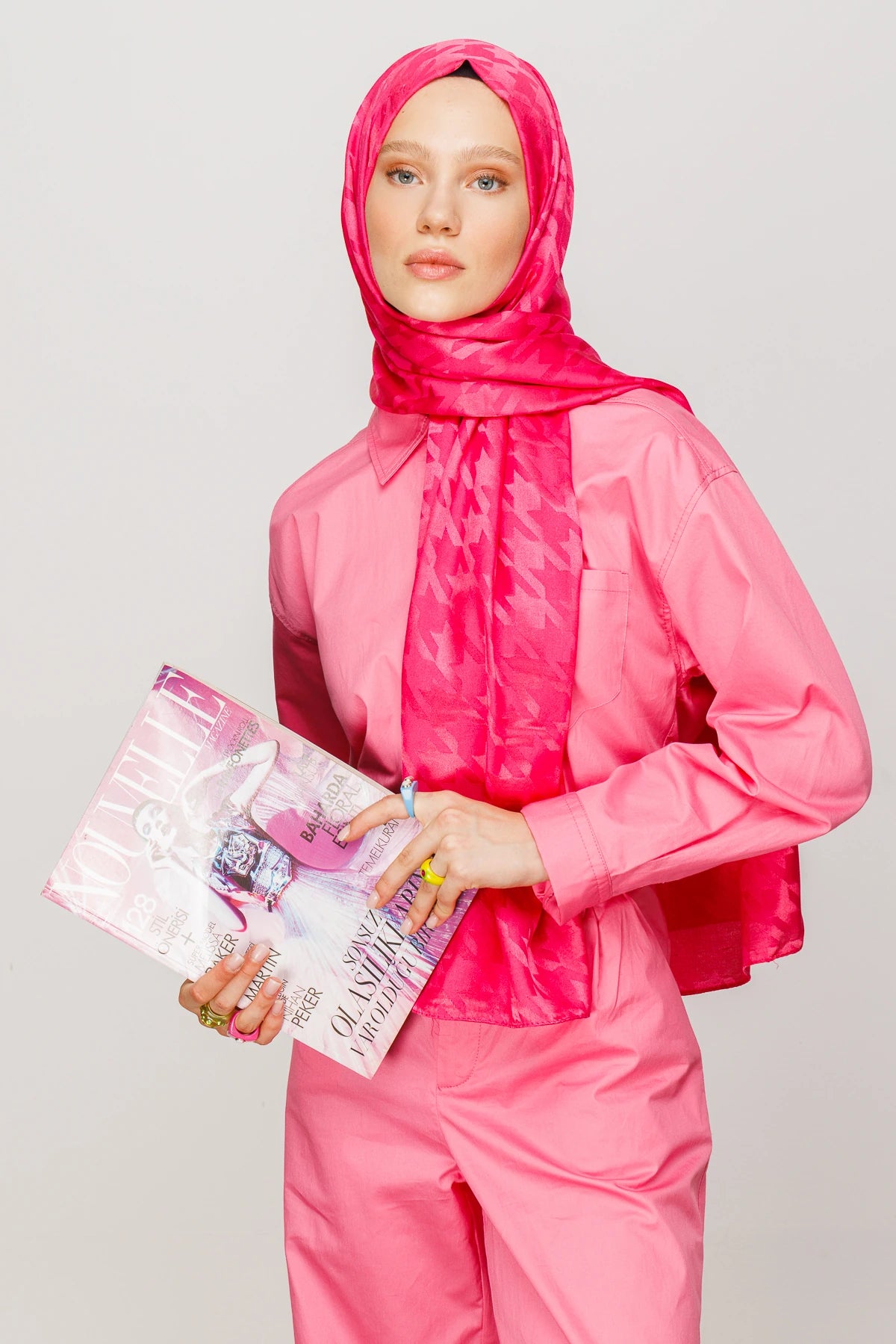 Kazayağı Desen Parlak Jakar Şal