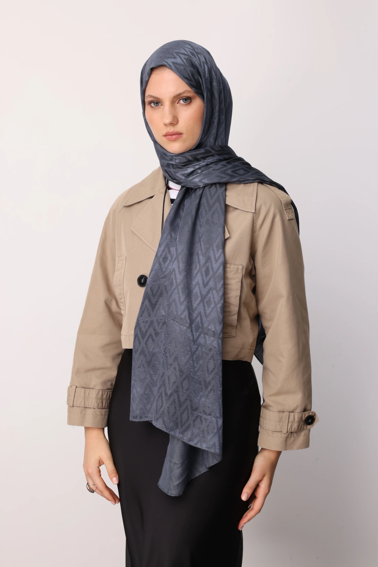 Karo Desen Parlak Jakar Şal