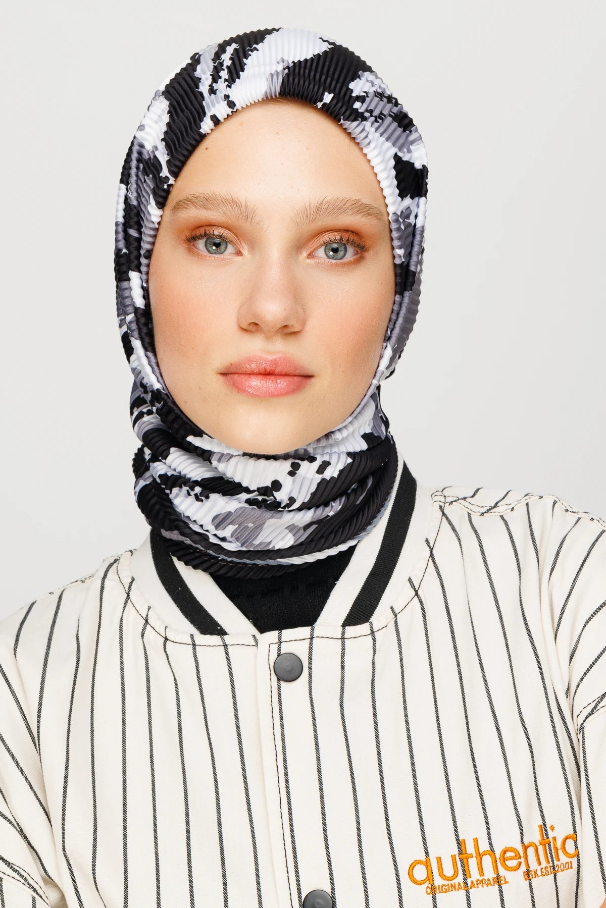 Batik Desen Pilise Eşarp