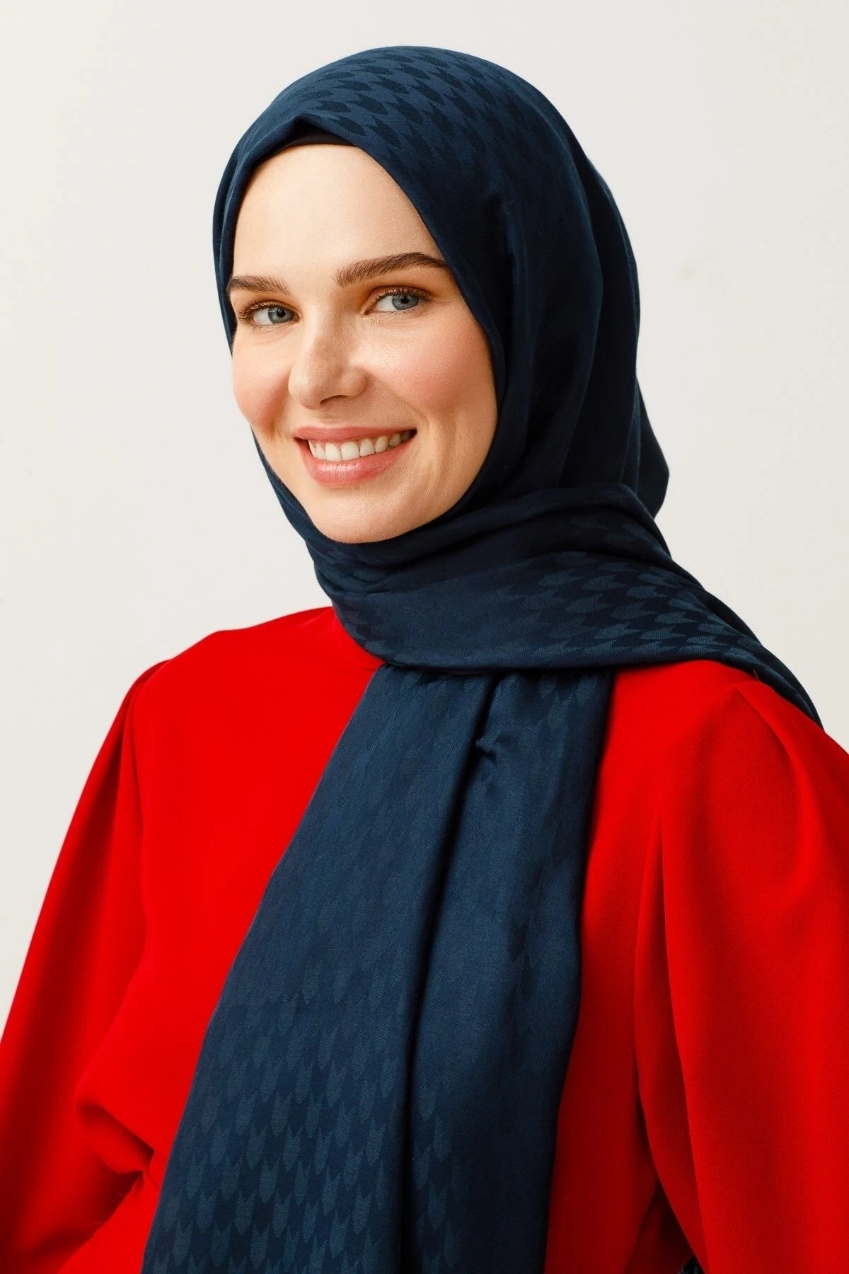 Kırlangıç Desen Pamuk Jakar Şal