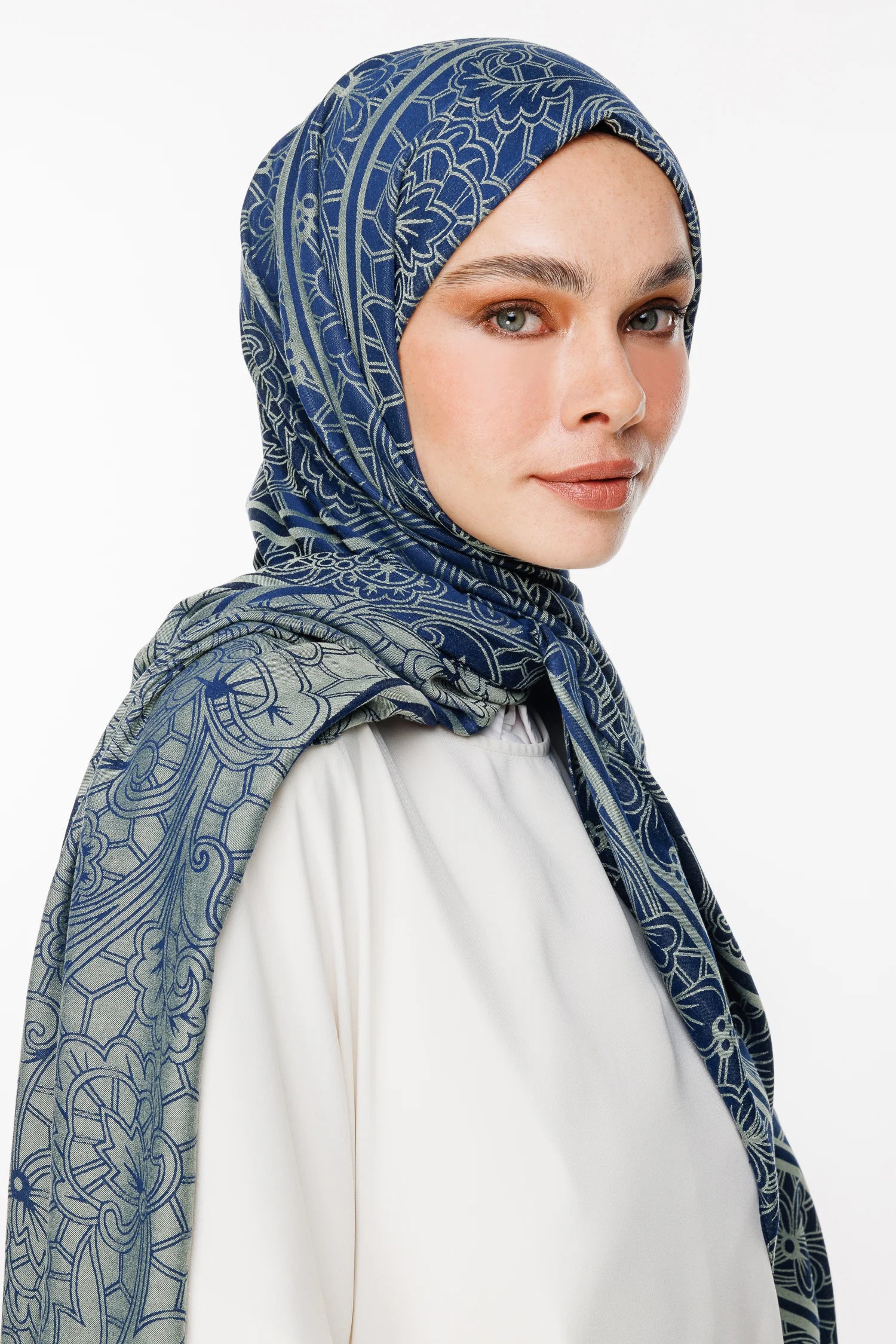 Lavin Desen Çift Taraflı Şal