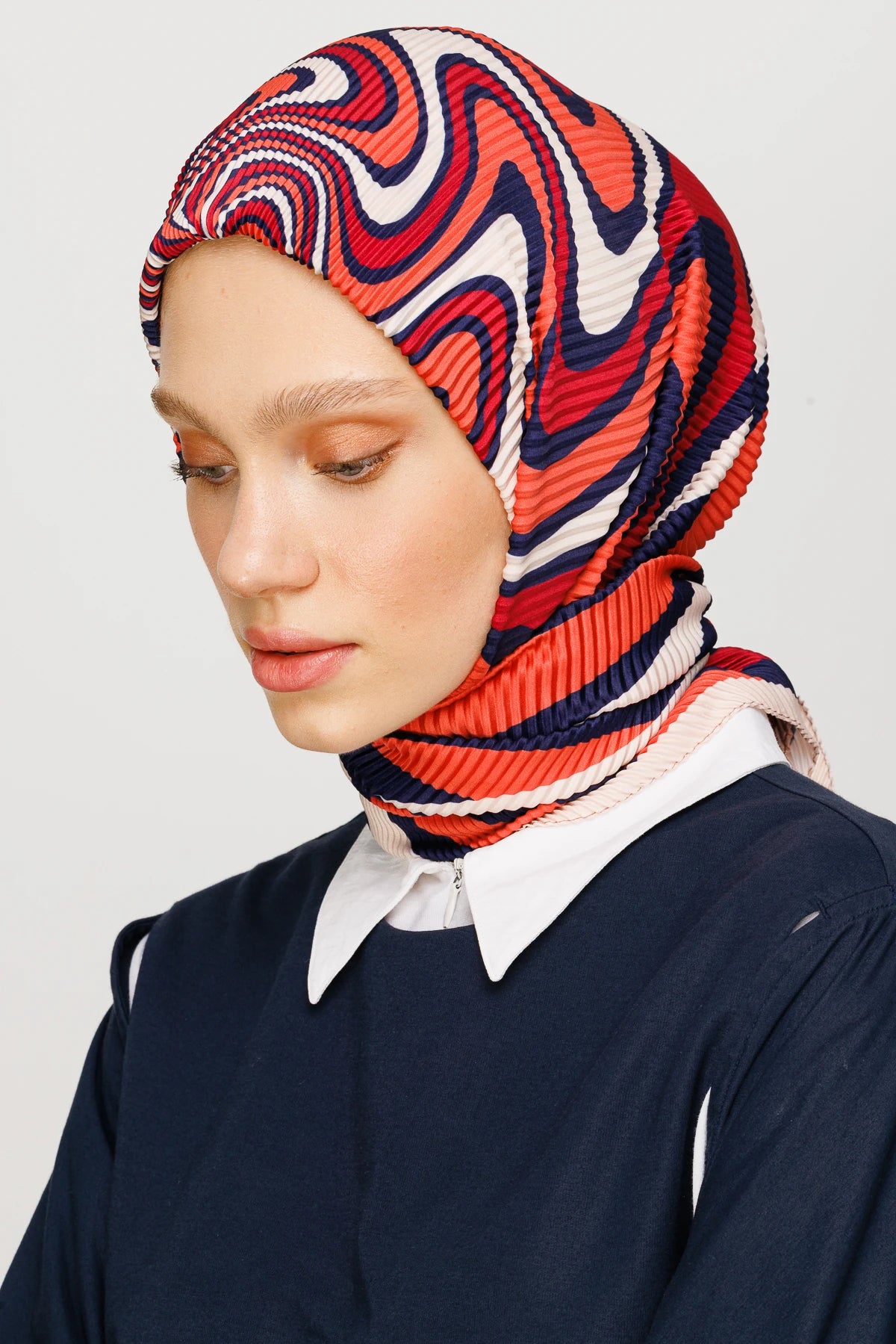 Mira Desen Pilise Eşarp