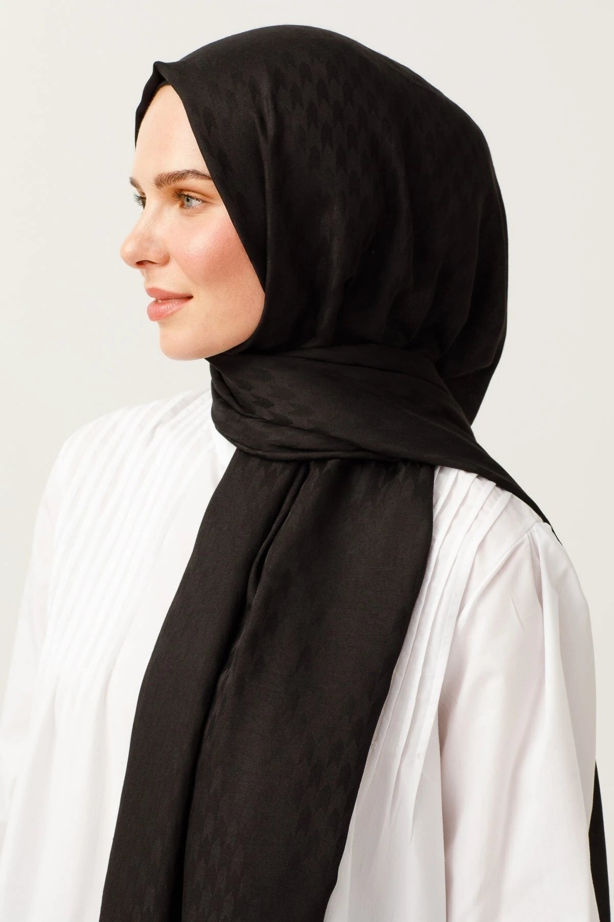 Kırlangıç Desen Pamuk Jakar Şal