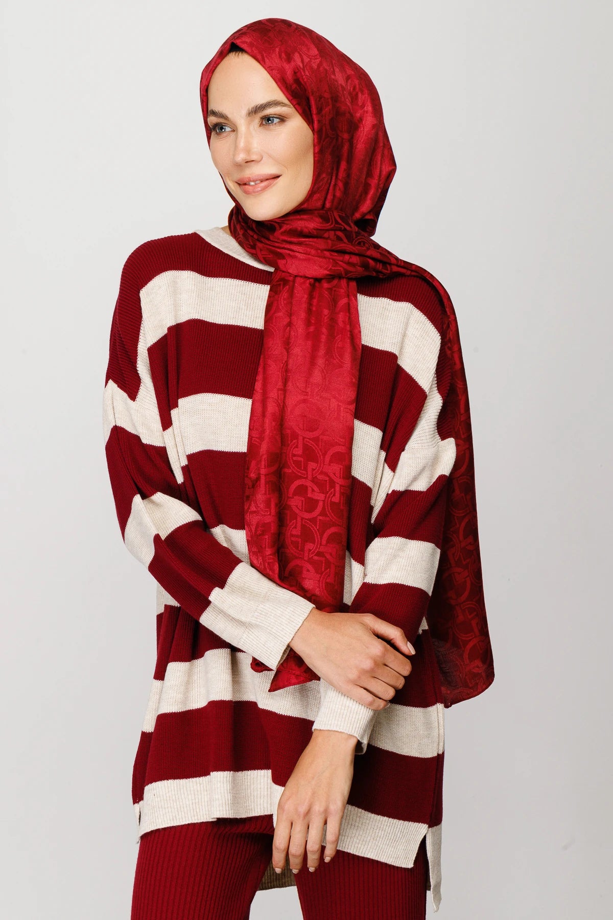 Longar Desen Parlak Jakar Şal