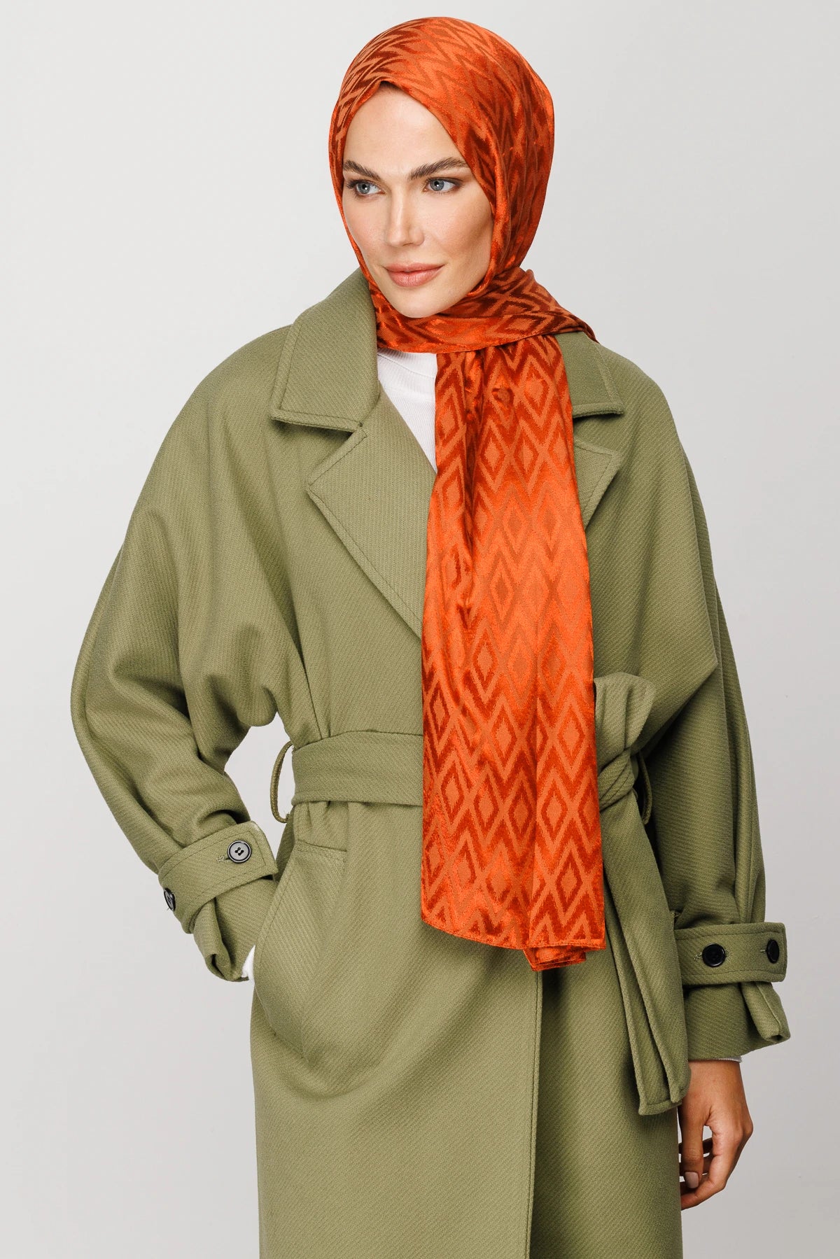 Karo Desen Parlak Jakar Şal