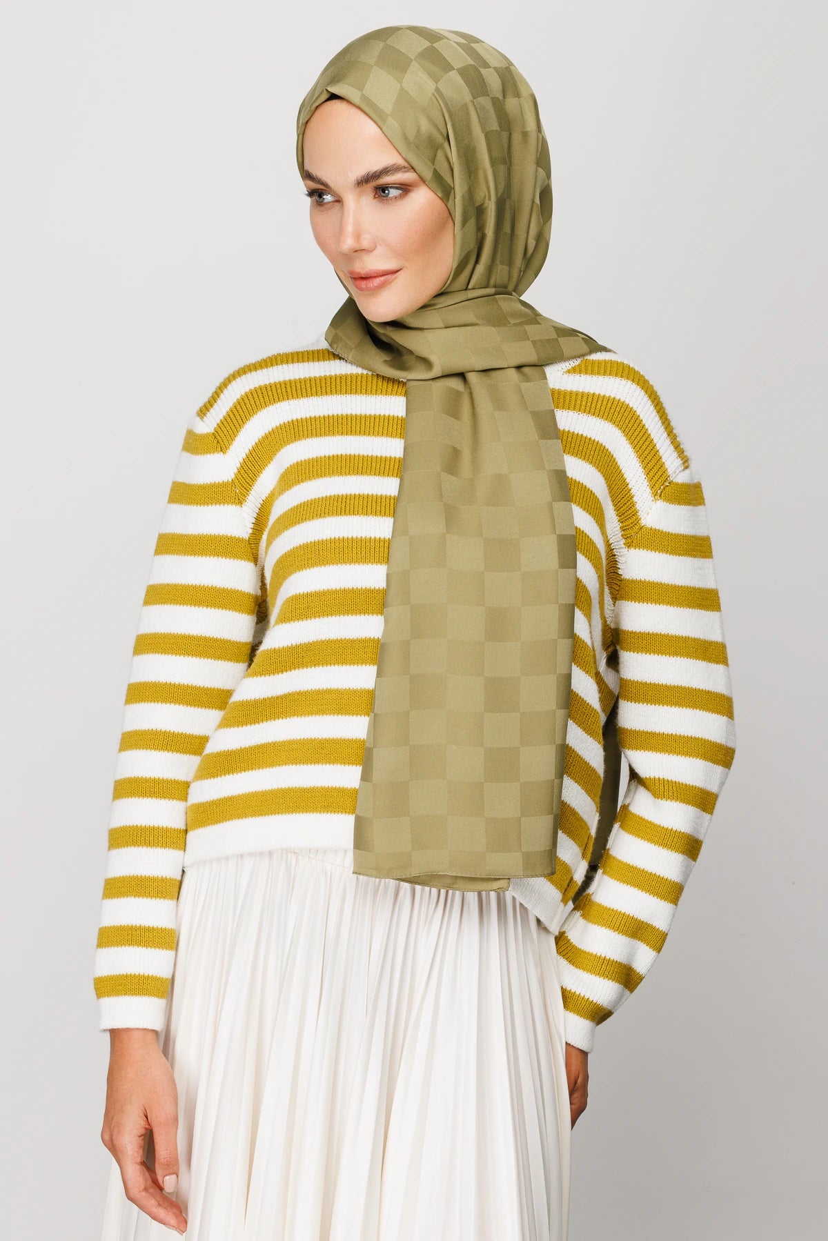 Dama Desen İpeksi Jakar Şal