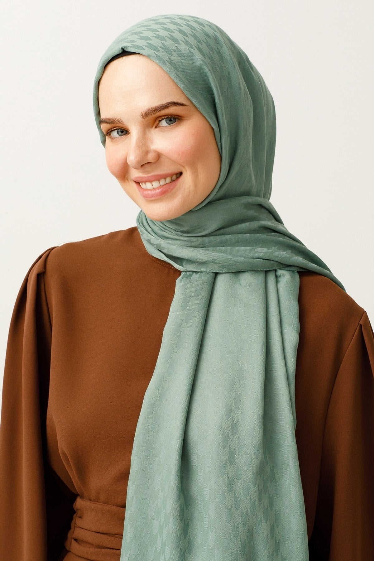 Kırlangıç Desen Pamuk Jakar Şal