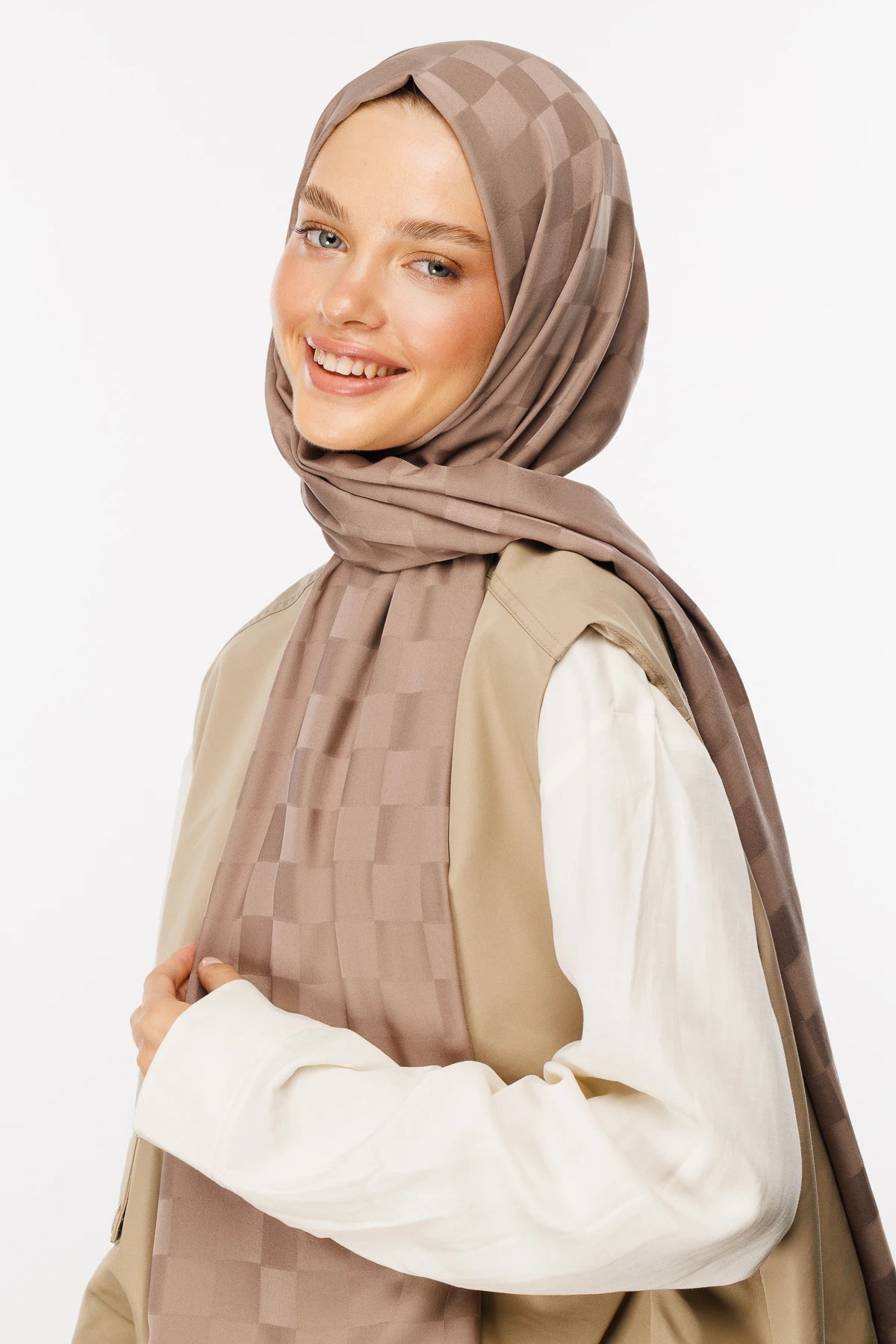 Dama Desen İpeksi Jakar Şal