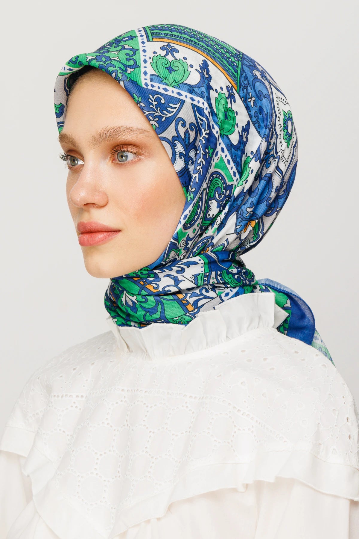 40 Yama Desen Dijital Soft Eşarp