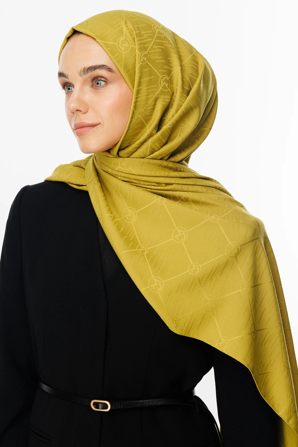 Moon Is Desen Jakar Şal