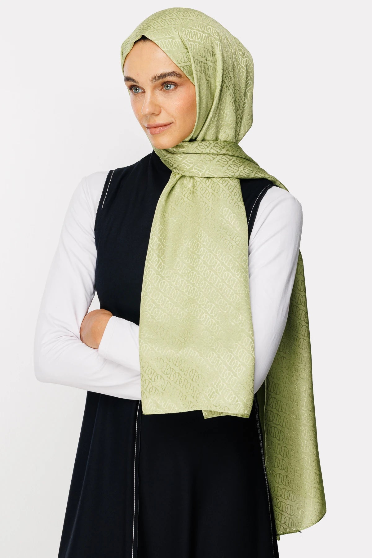 Forever Desen Parlak Jakar Şal