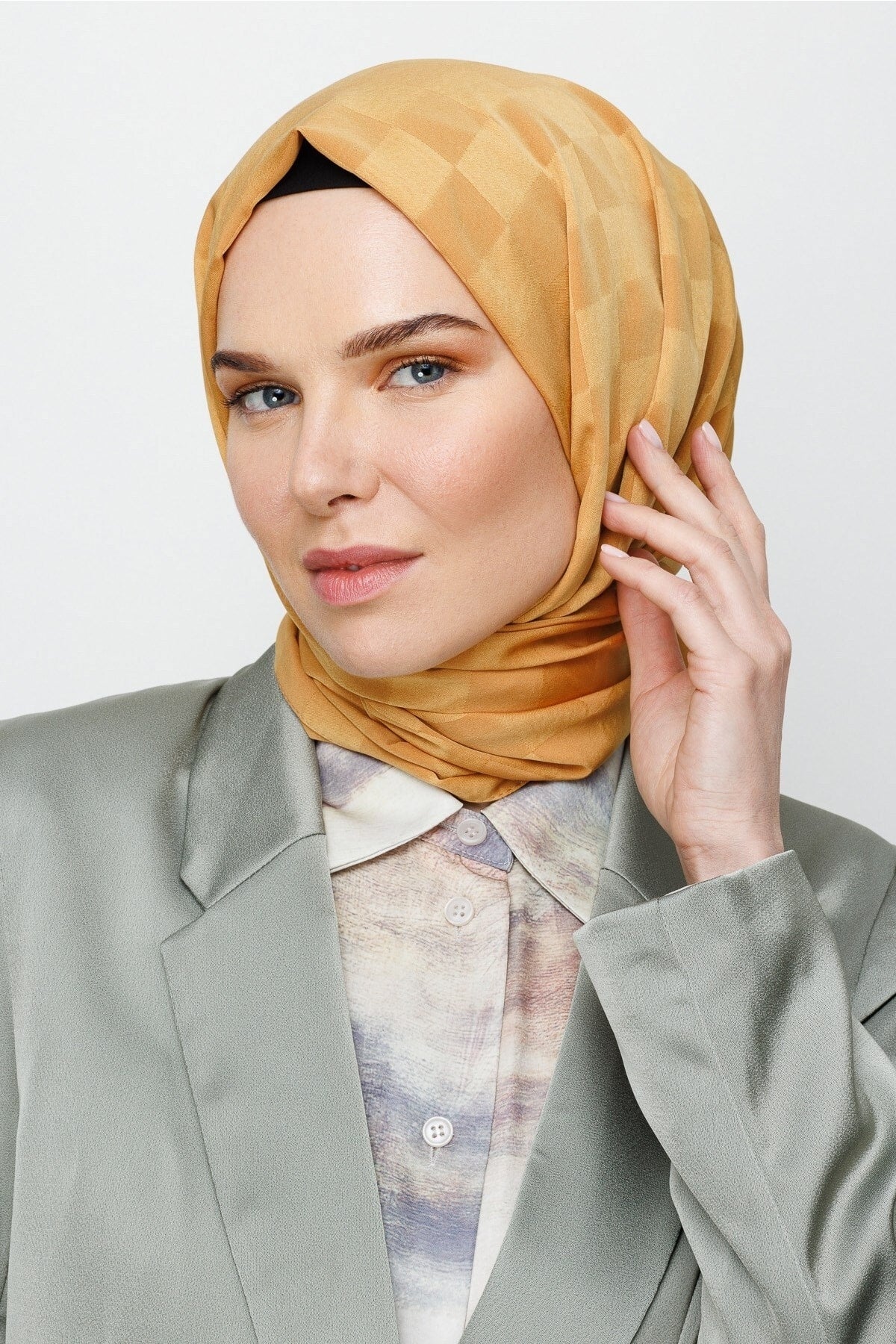 Dama Desen İpeksi Jakar Şal