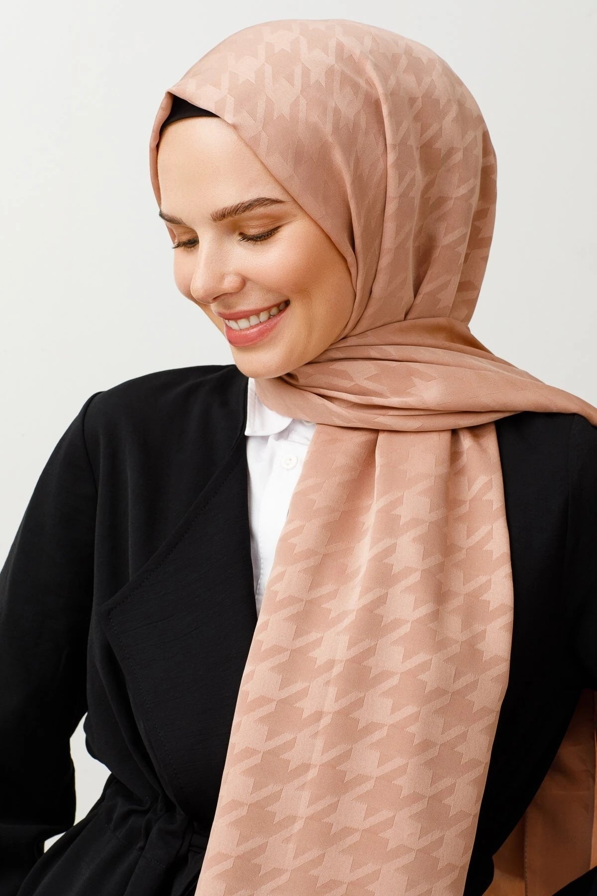 Kazayağı Desen İpeksi Jakar Şal