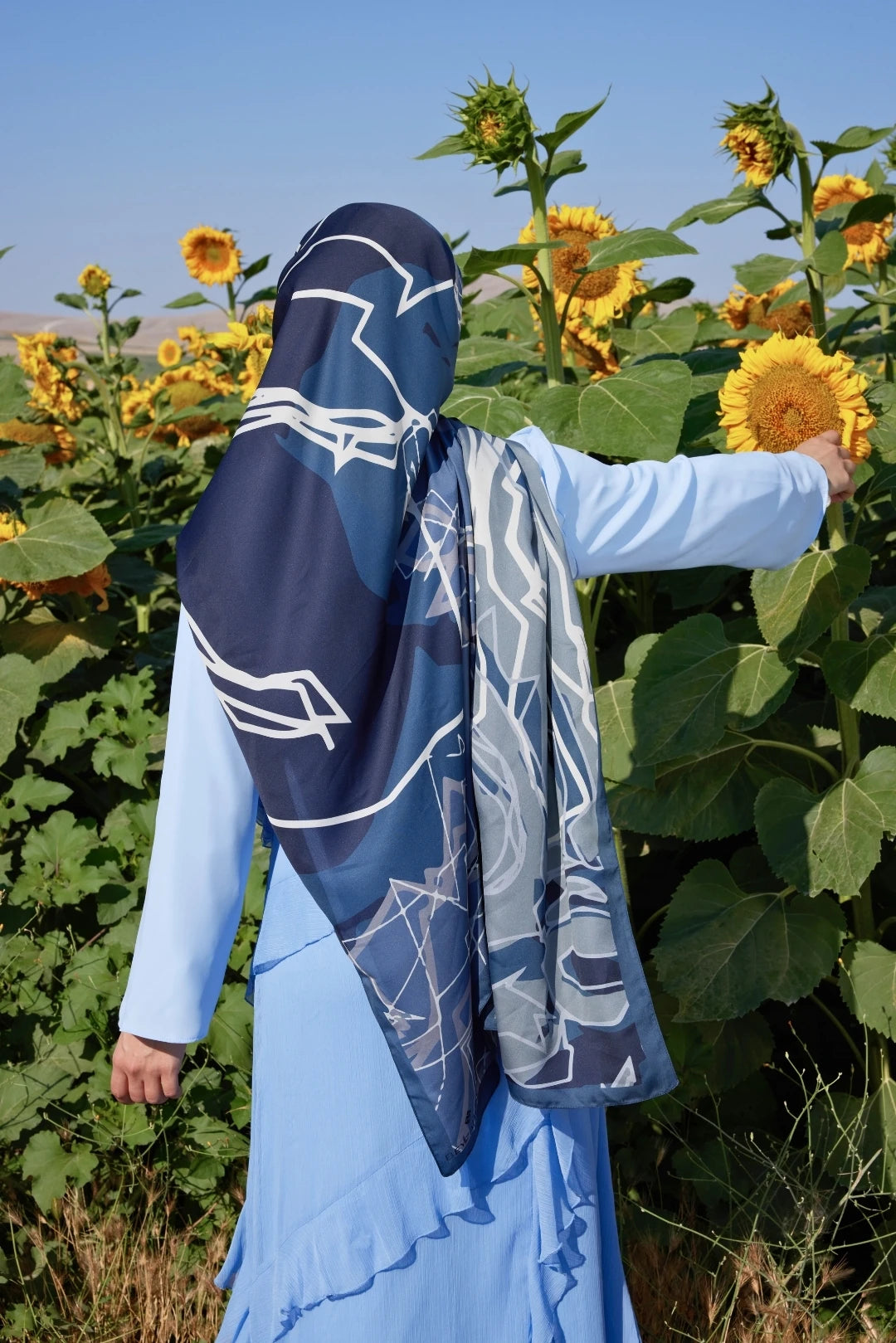 Turna Desen Sakura İpek Şal