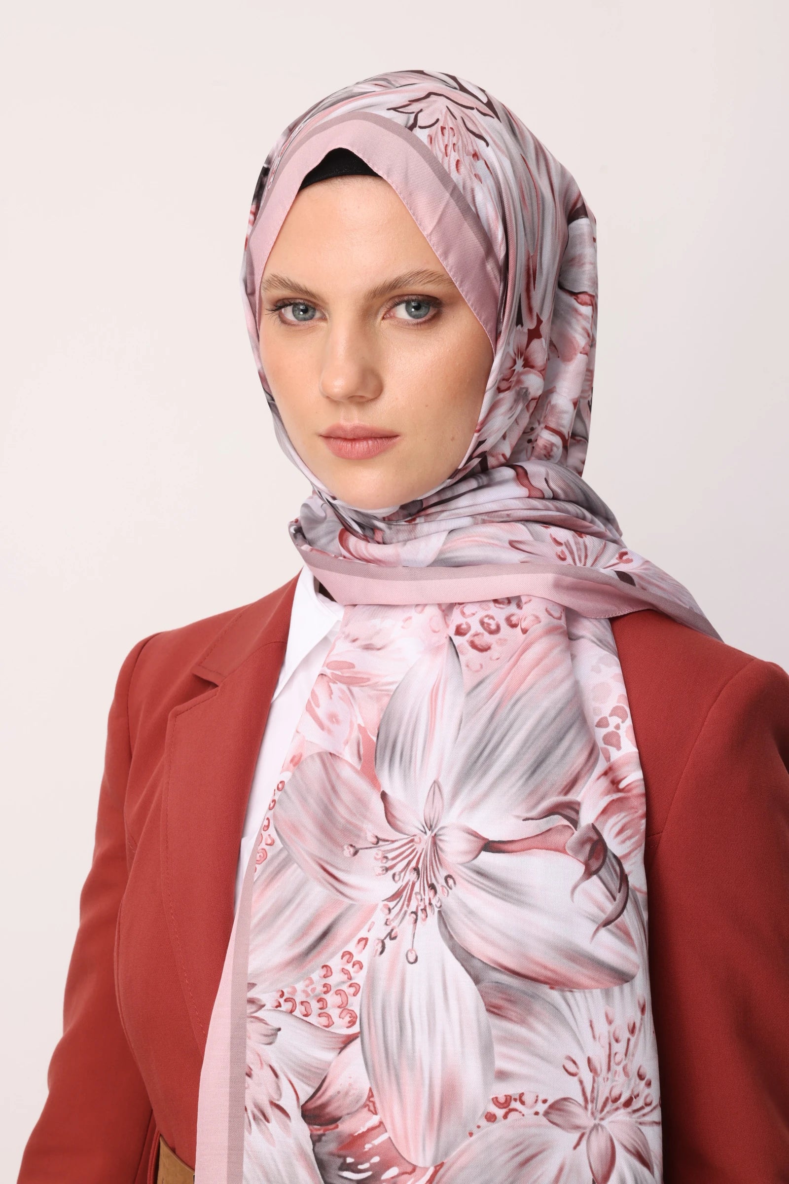 Larin Desen Pamuk Şal