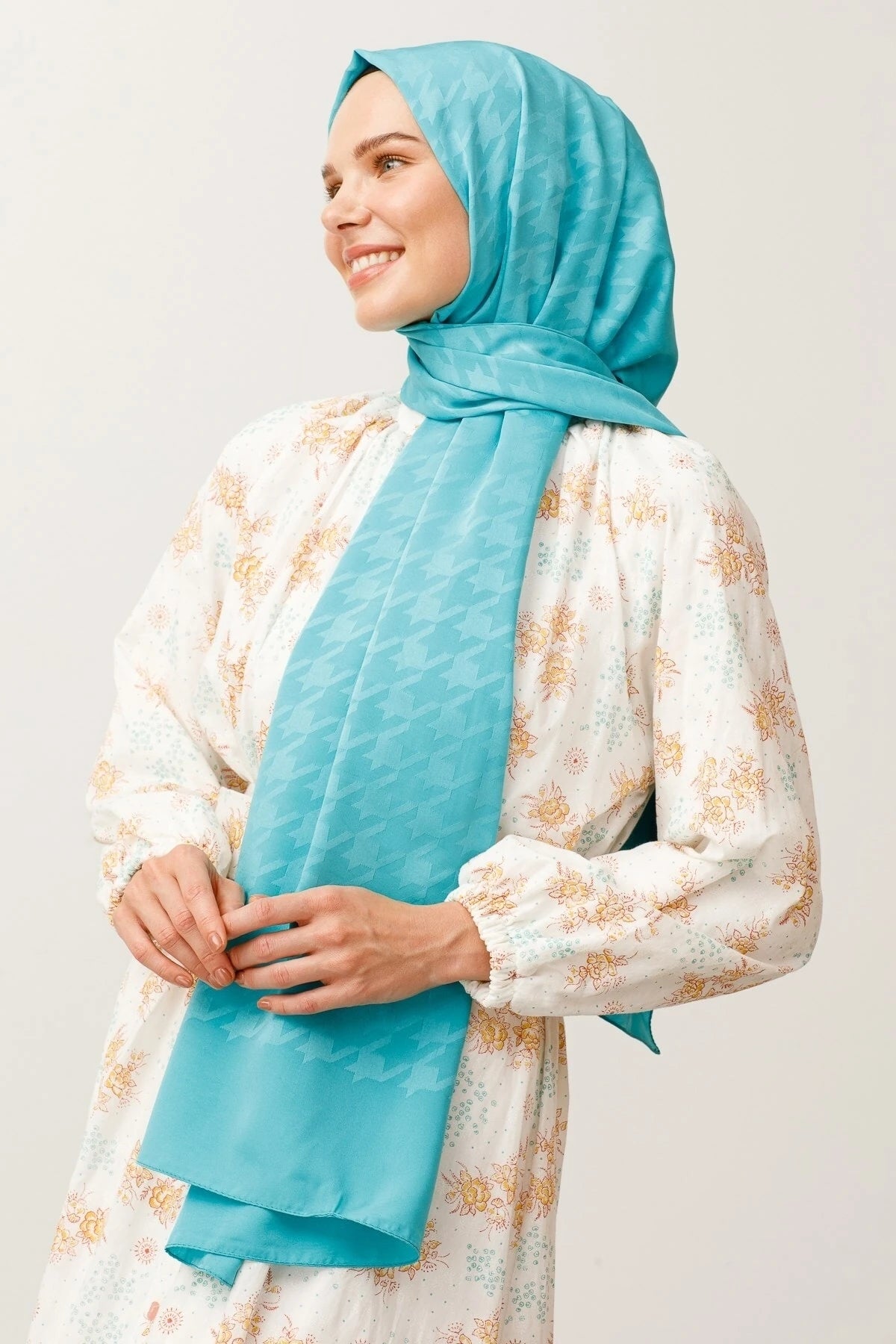 Kazayağı Desen İpeksi Jakar Şal