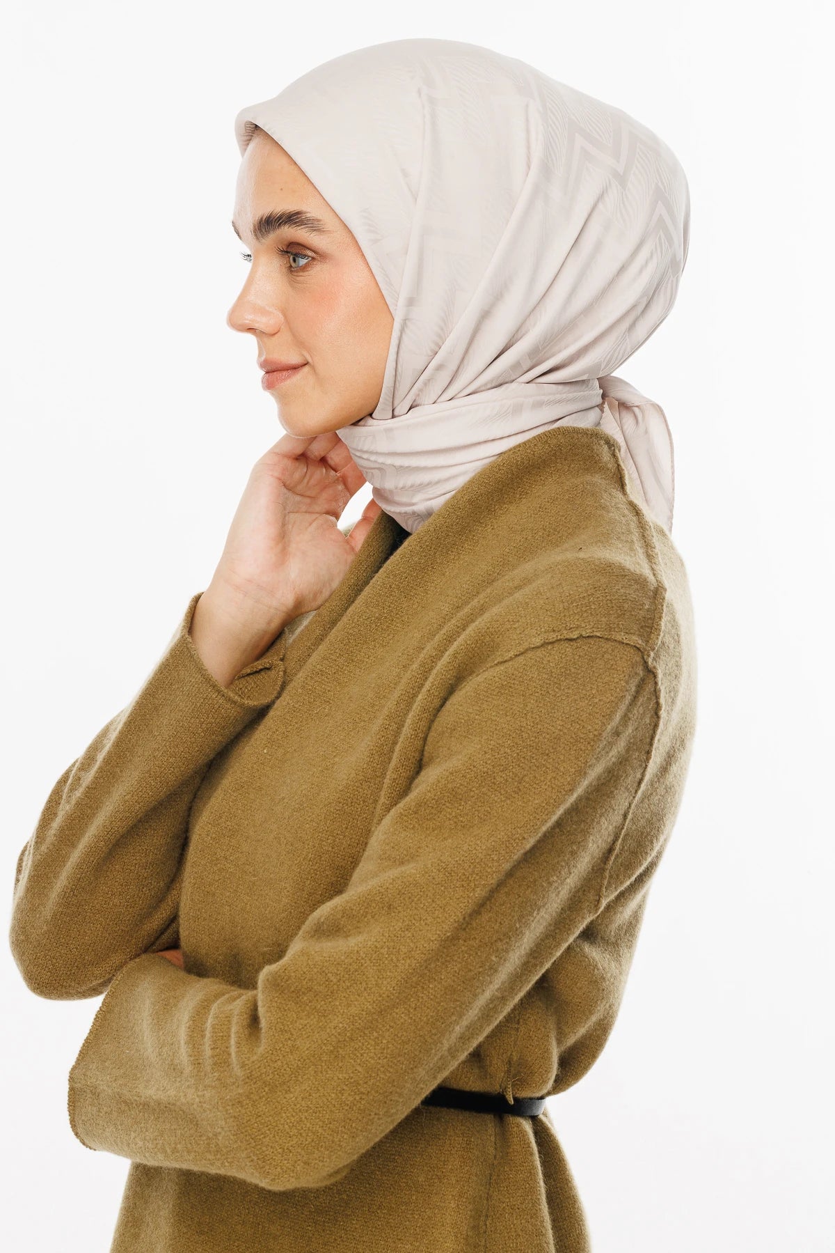 Viora Desen İpeksi Jakar Eşarp