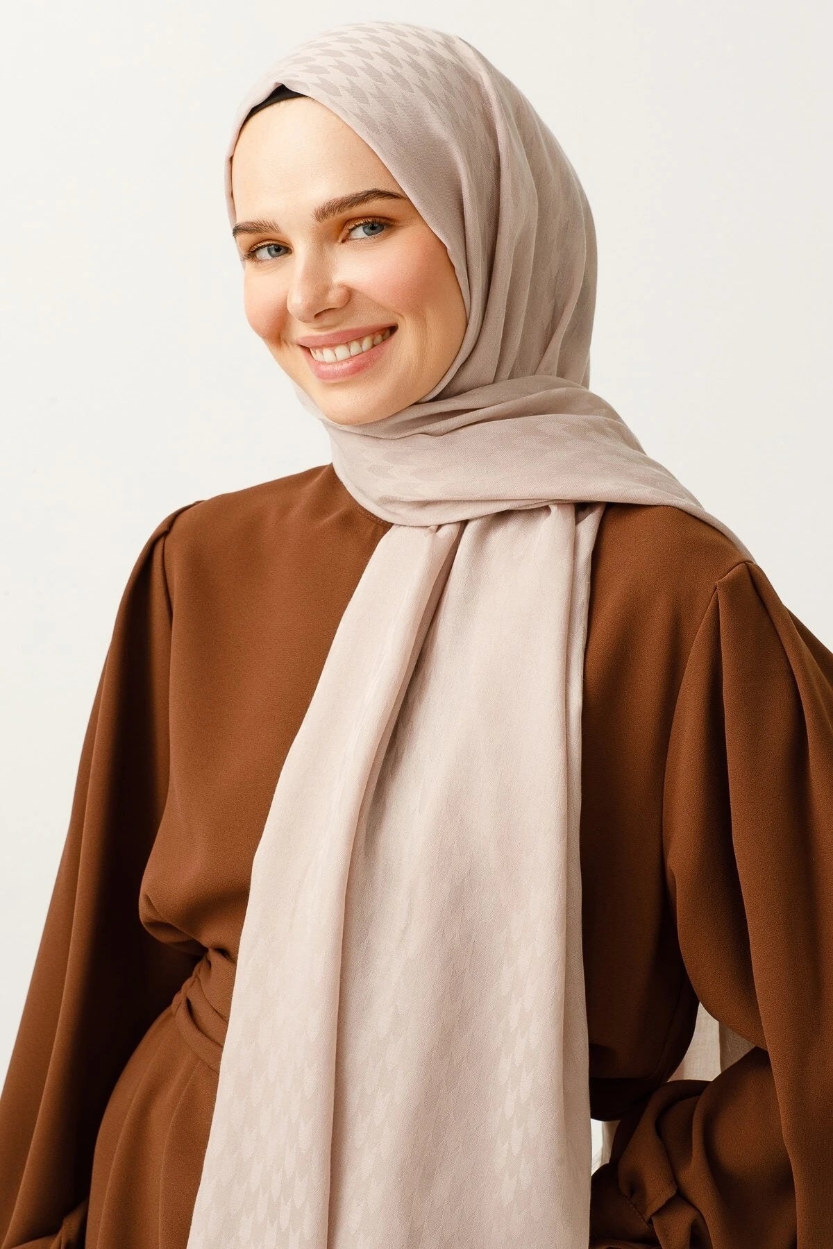 Kırlangıç Desen Pamuk Jakar Şal