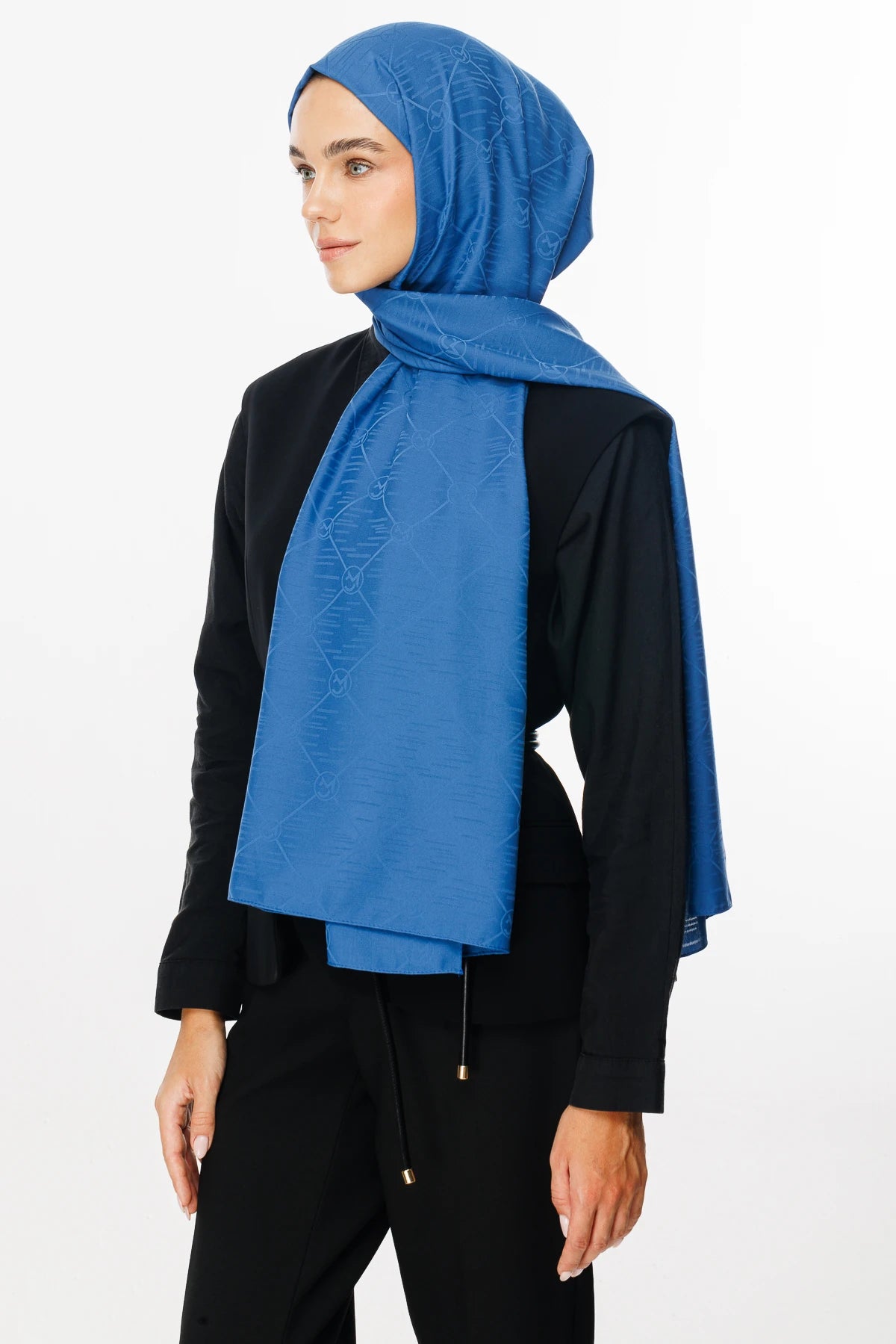 Moon Is Desen Jakar Şal